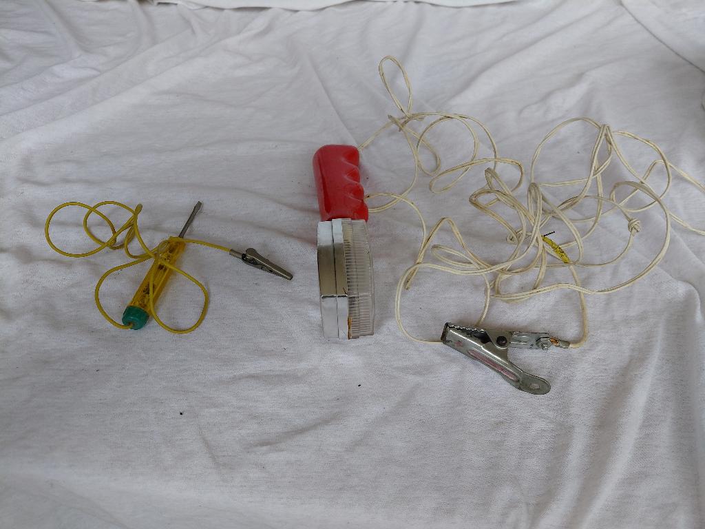 vintage spanningzoeker zwakstrm en vintage stroboscooplamp, Auto diversen, Autogereedschap, Ophalen of Verzenden, Gebruikt