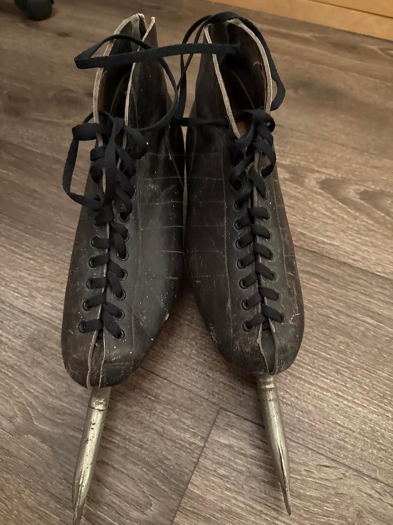 Vintage CCM leren noren - Maat 45, Sport en Fitness, Schaatsen, Ophalen of Verzenden, Gebruikt, Noren, Overige merken