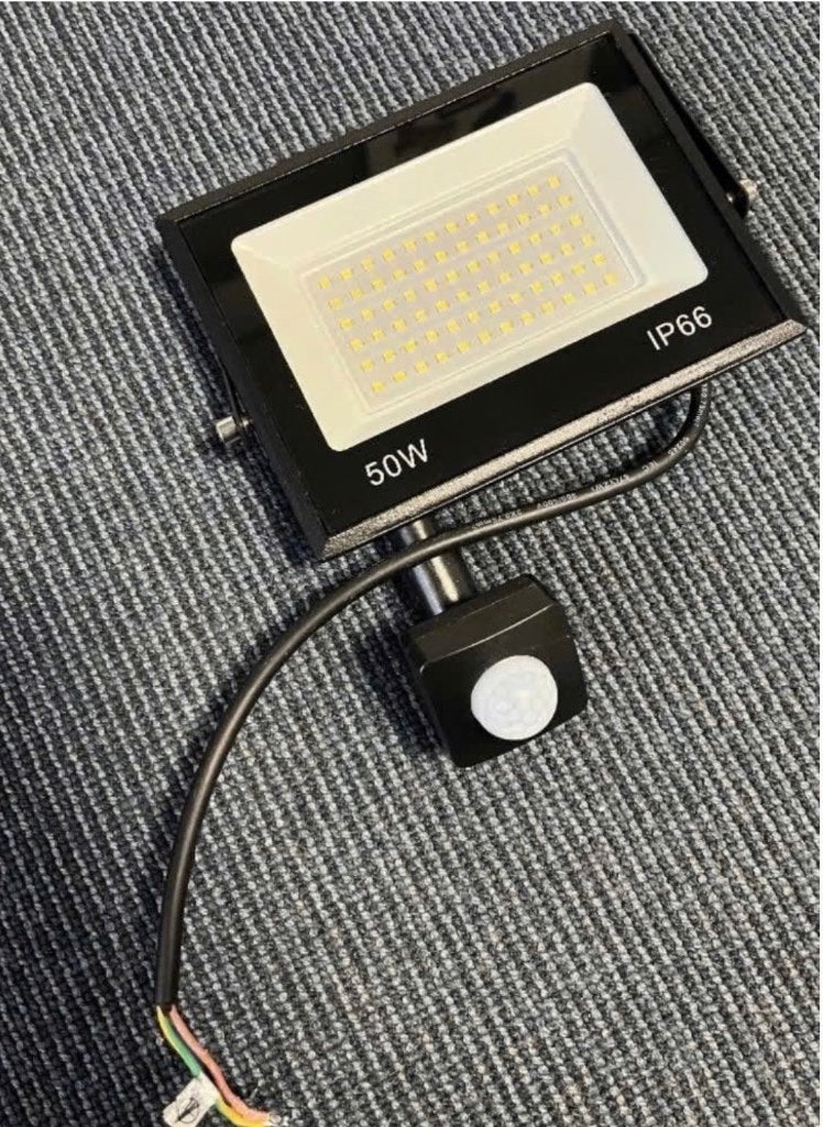 Buiten led lamp verlichting 50w led sensor, 30 tot 60 watt, Led-lamp, Nieuw, Met bewegingssensor