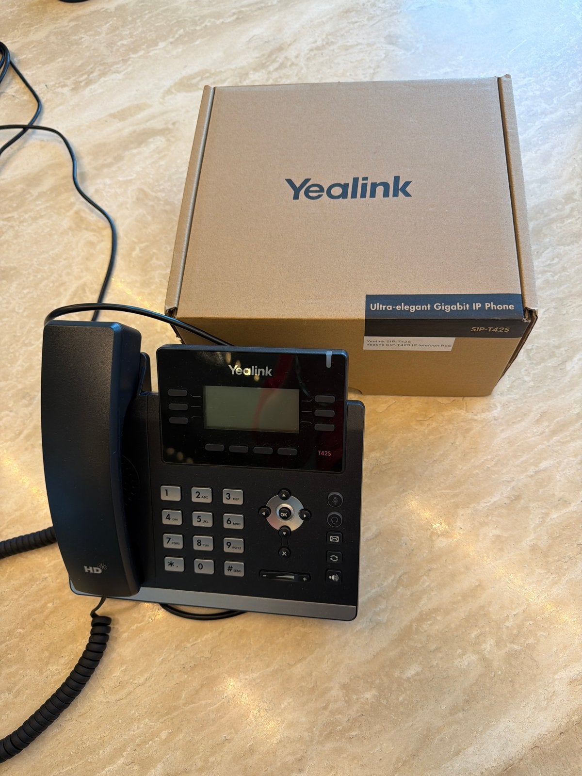 Nieuwe Yealink SIP-T42S Ultra-elegant Gigabit IP Telefoon, Ophalen of Verzenden, Nieuw