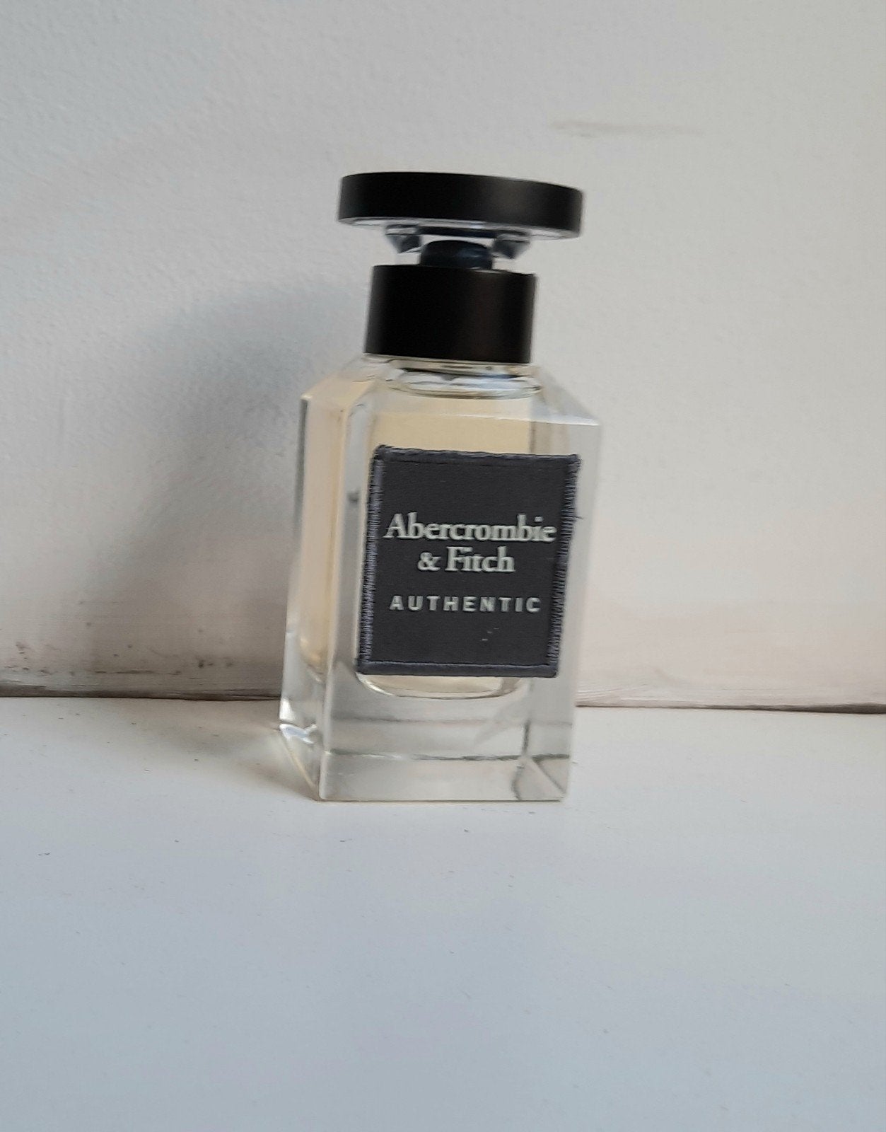 Abercrombie & Fitch Authentic Eau de Toilette, Ophalen