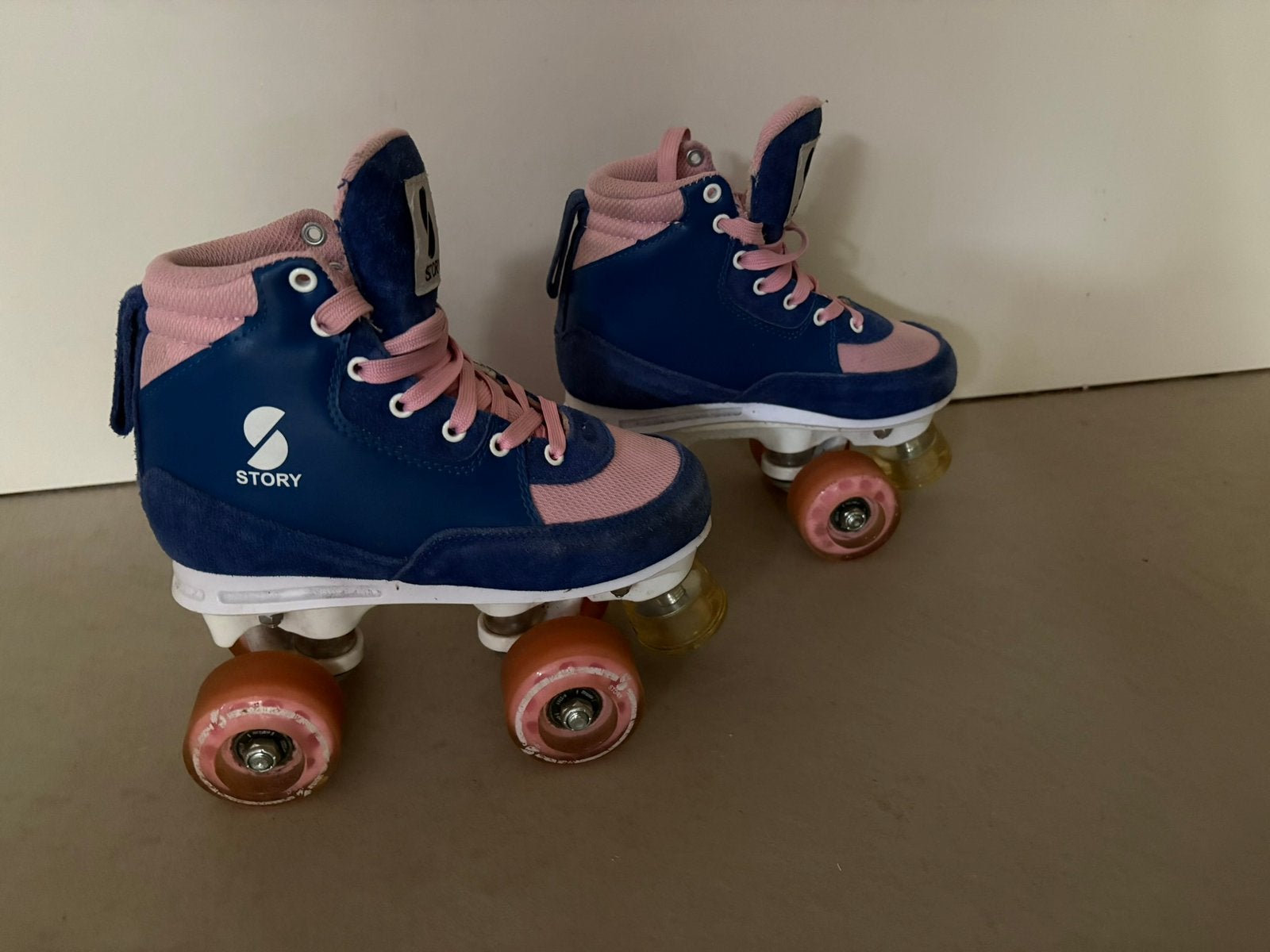 Story Duster meisjes roller skates rolschaatsen mt 33, Ophalen of Verzenden, Zo goed als nieuw, Kinderen