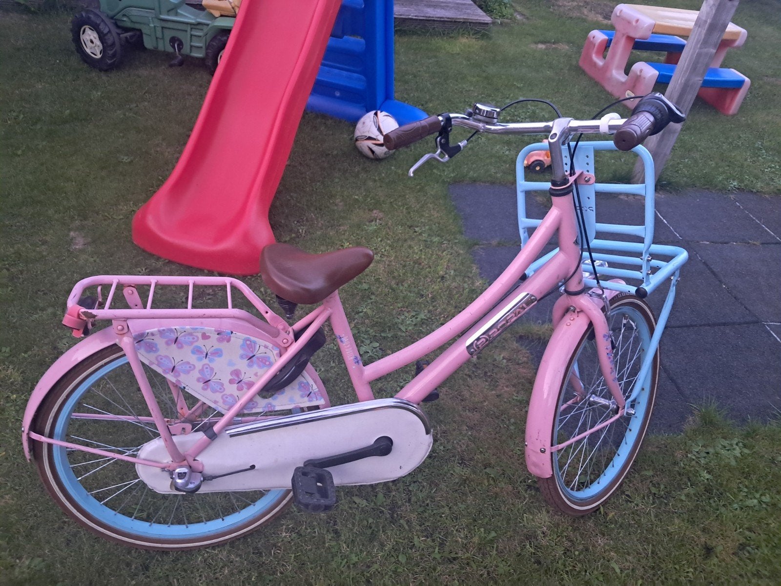 Roze meisjesfiets met Nexus versnellingen en rekje, Ophalen, 22 inch, Gebruikt, Handrem