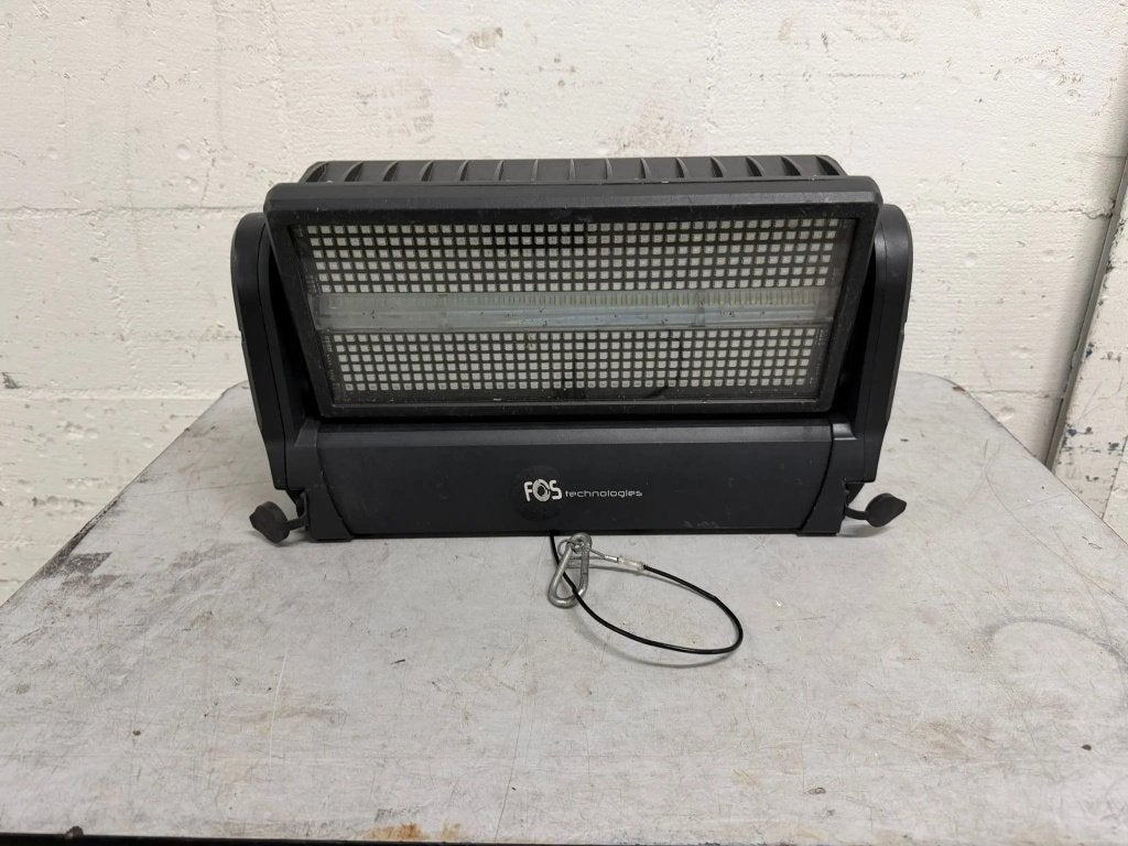 Fos cyclone Pro IP moving stroboscoop (led), Muziek en Instrumenten, Licht en Laser, Ophalen, Gebruikt, Licht