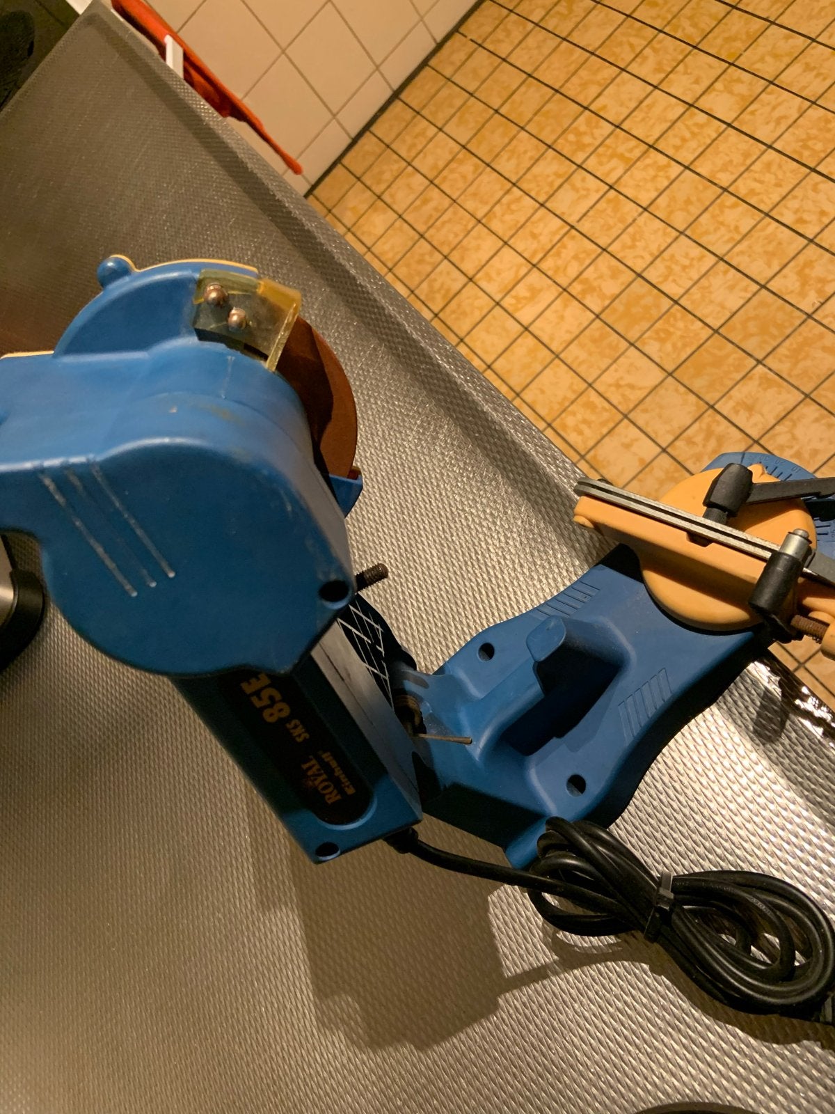 Einhell Royal SKS 85 E Werkbankslijpmachine, Ophalen of Verzenden, Gebruikt, Minder dan 700 watt, Werkbankslijpmachine