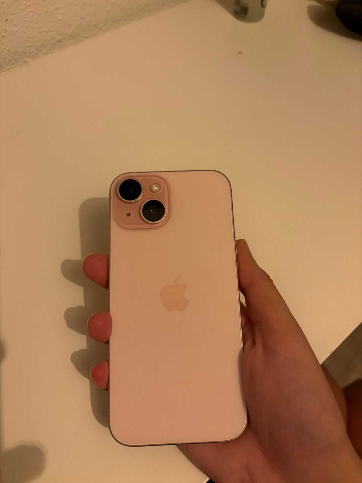 Iphone 15 128GB Roze | goeie staat batterijcapaciteit 90%