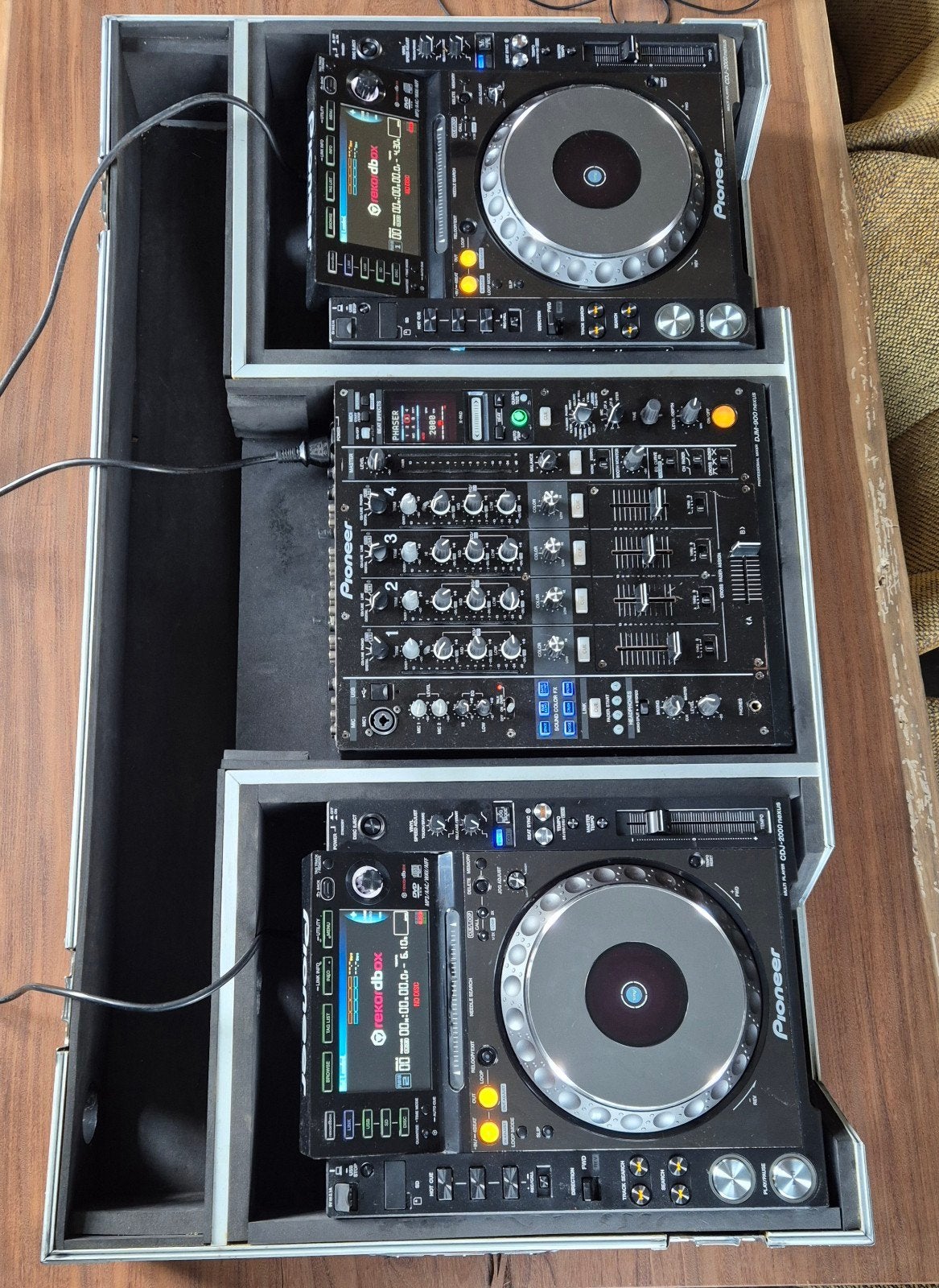Pioneer DJ-set: 2x CDJ-2000NXS & 1x DJM-900NXS + Flightcase, Ophalen, Gebruikt, Draaitafel, Pioneer