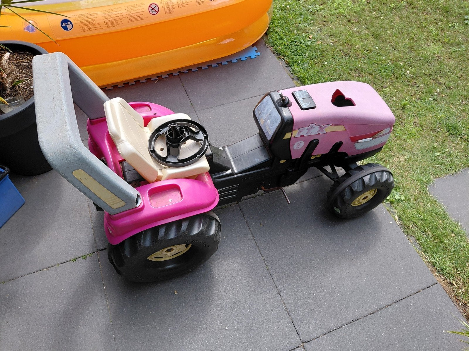 Rode tractor voor kinderen (stuur defect), Ophalen, Gebruikt, Trapvoertuig