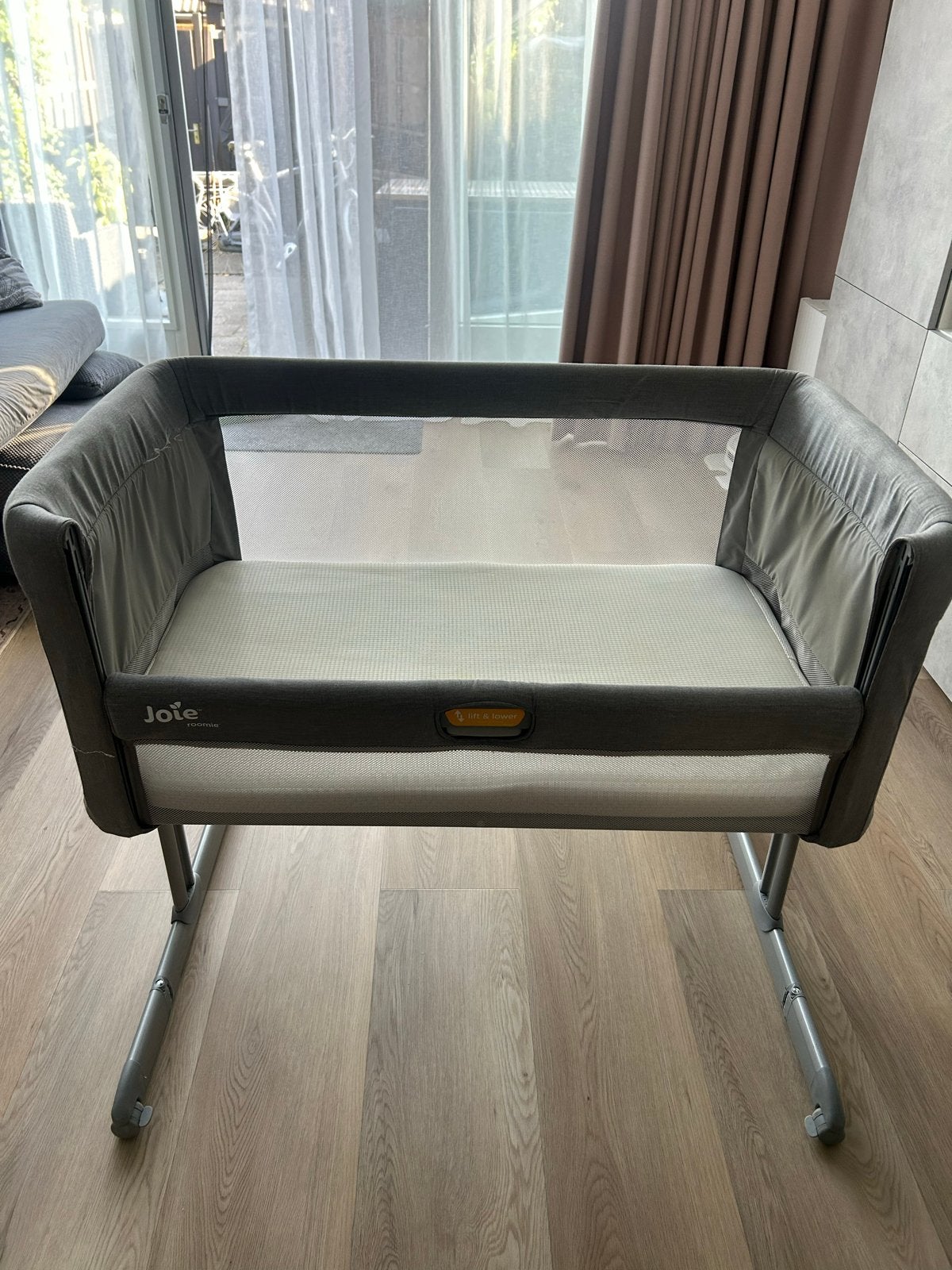 Joie Roomie Glide Co-Sleeper Wieg, Ophalen, Gebruikt, Wieg