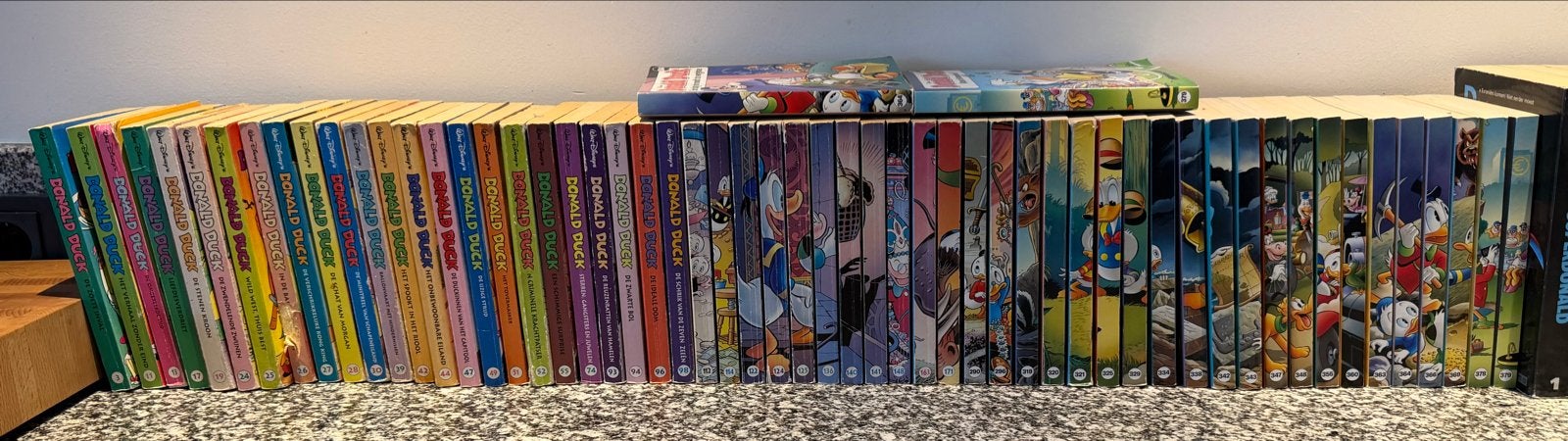 Grote collectie Donald Duck en Superdonald stripboeken, Boeken, Meerdere stripboeken, Ophalen of Verzenden, Gelezen