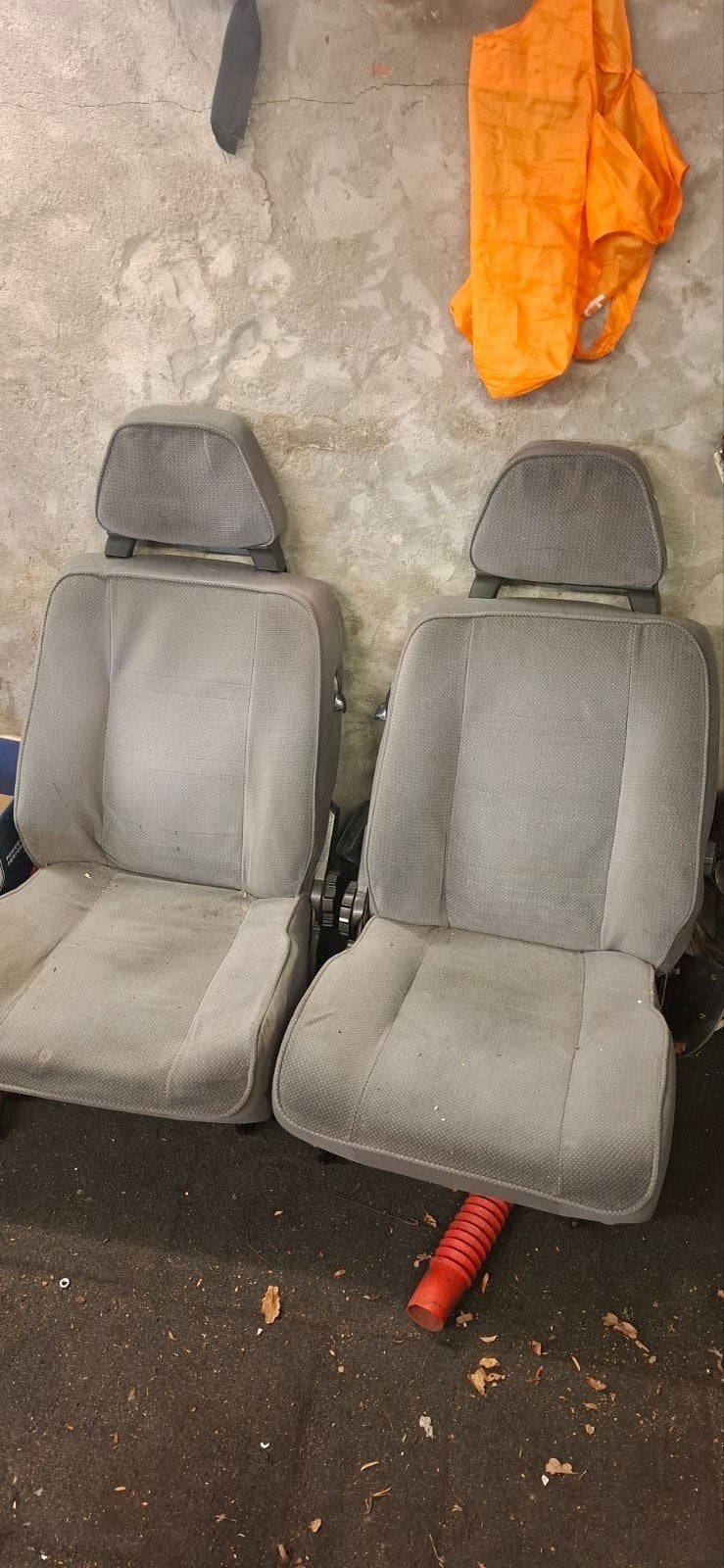 volvo 340 gebruikte autostoelen - Grijs, Auto-onderdelen, Ophalen of Verzenden, Gebruikt, Universele onderdelen
