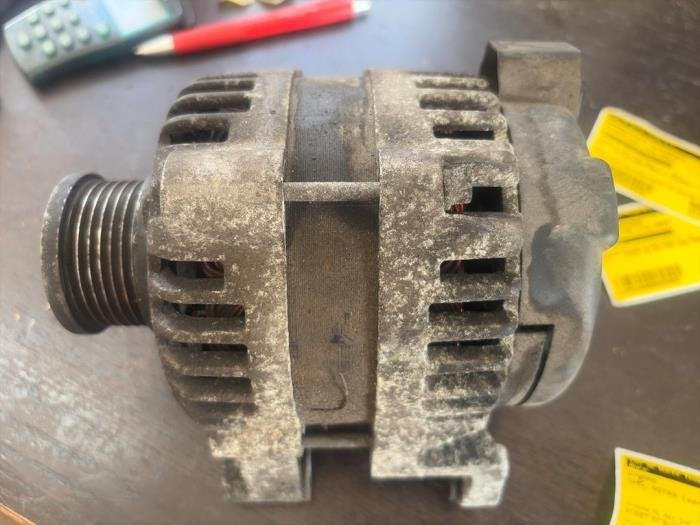 Dynamo van een Opel Astra, Gebruikt, -, -, Opel