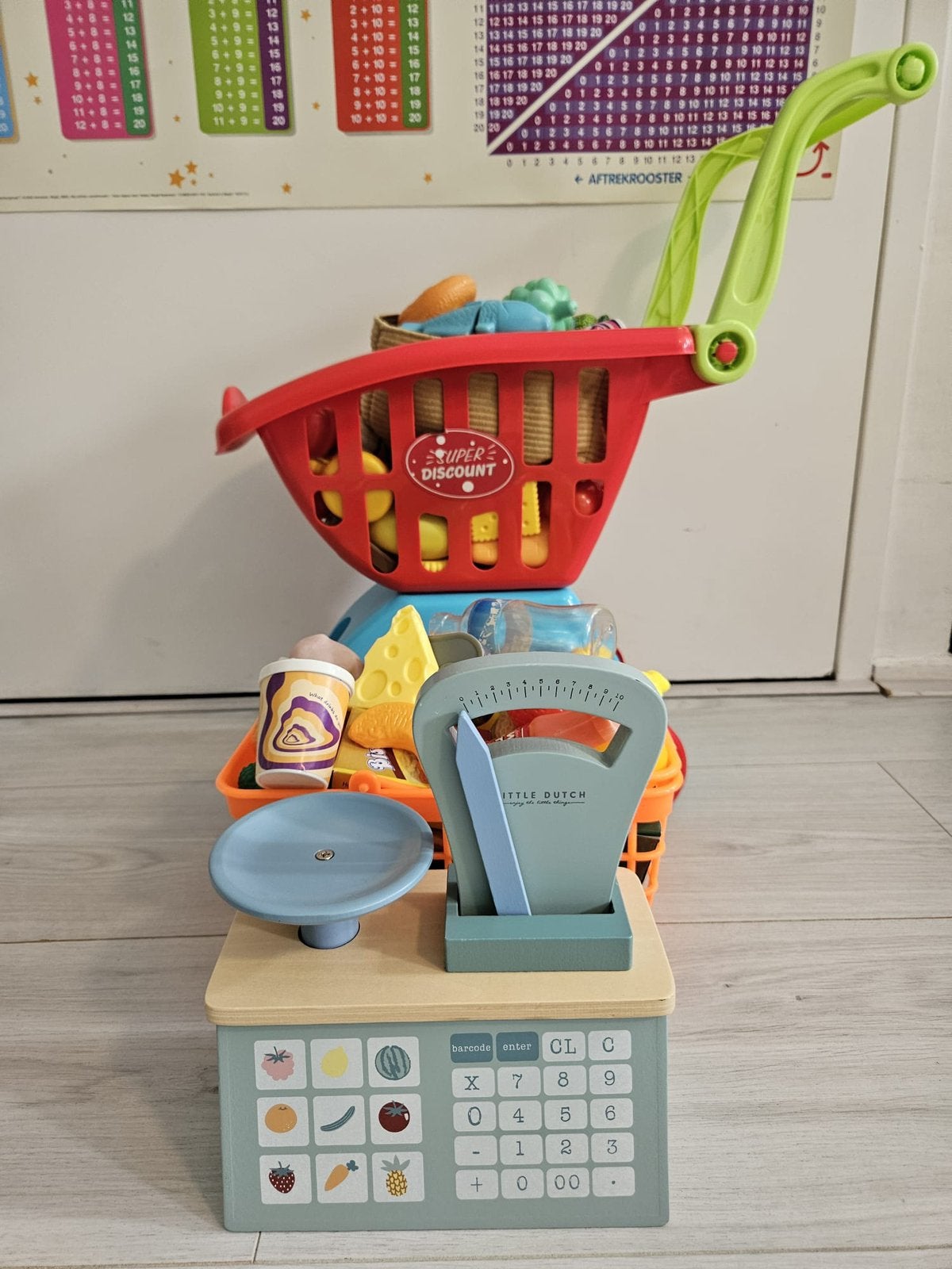Little dutch weegschaal met winkelwagen, Ophalen