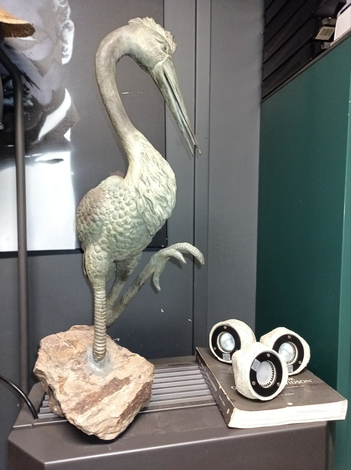 Bronzen Reiger Waterspuwer met Pompje - Tuin/Vijver, Ophalen of Verzenden, Gebruikt, Metaal, Dierenbeeld
