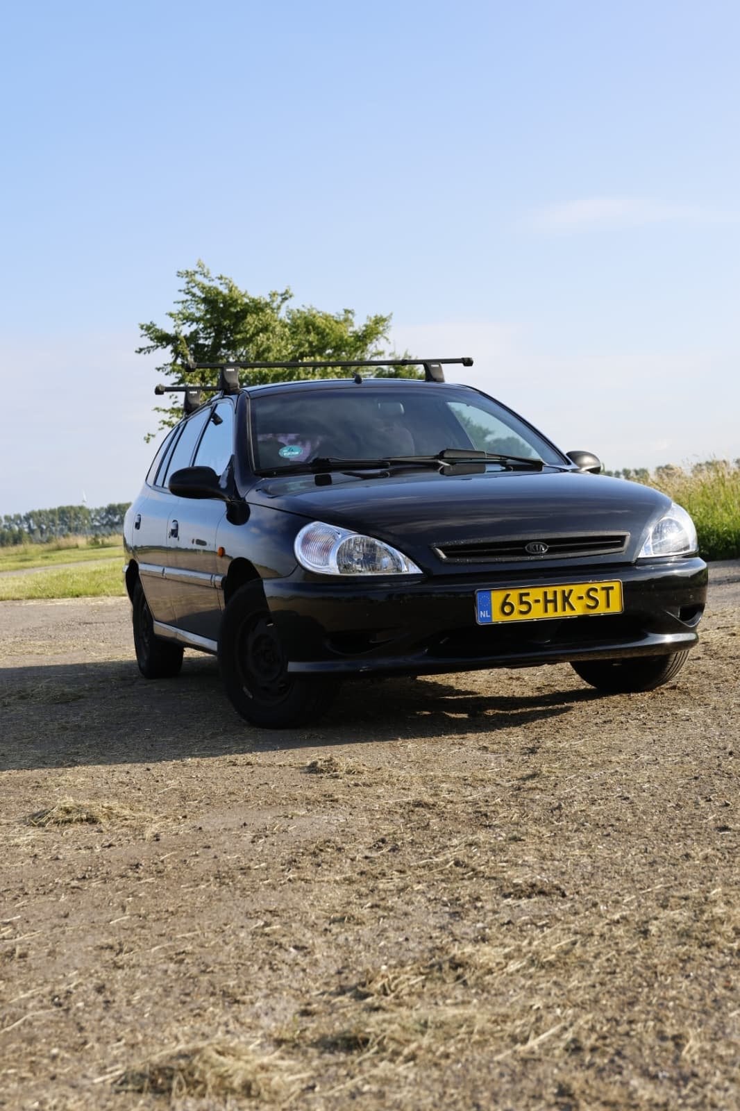 Kia Rio 1.5 I 16V HB 2001 Zwart, Voorwielaandrijving, 40 €/maand, 4 cilinders, Zwart