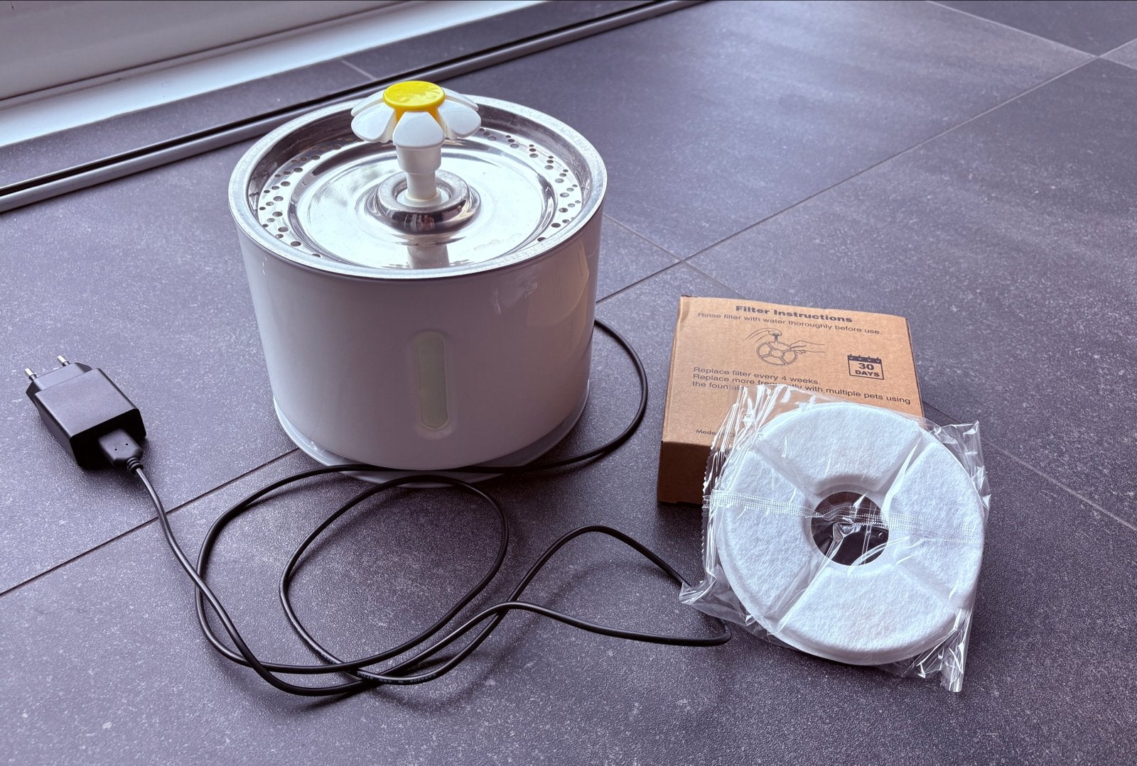 Elektrische drinkfontein voor katten, Dieren en Toebehoren, Ophalen, Zo goed als nieuw