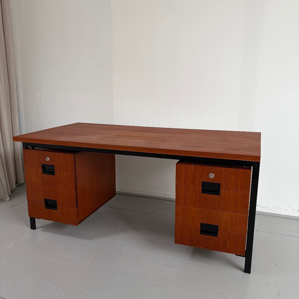 Pastoe, Cees Braakman bureau uit de Japanse serie, Huis en Inrichting, Bureaus, Ophalen, 160 cm, Gebruikt, Overige merken