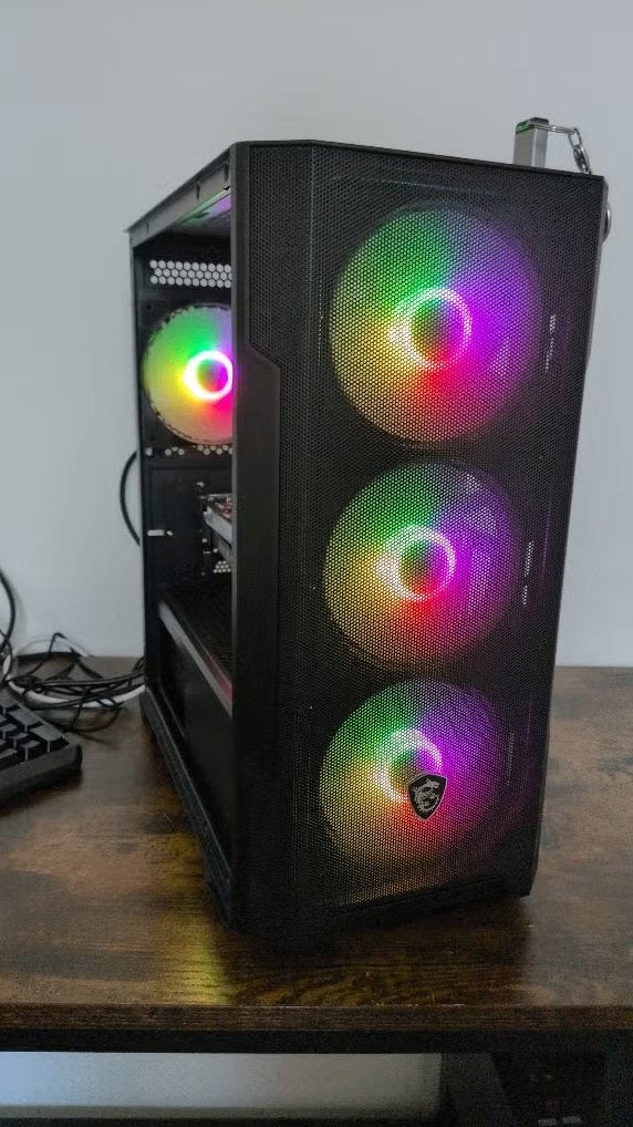 RTX 3050 Gaming PC • 1TB SSD • Ryzen 5 32GB RAM🔥, Met monitor, 32 GB, 1TB SATA SSD (NIEUW), Zo goed als nieuw