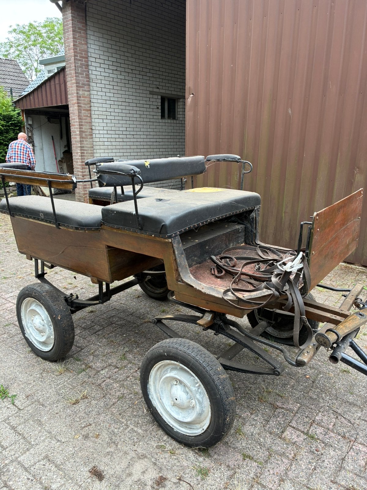 Pony/Paarde wagen schuur vondst, Ophalen