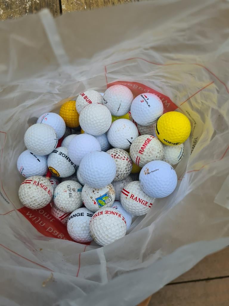 Ca 100 Gebruikte golfballen - Ideaal voor training, Ophalen, Gebruikt, Bal(len), Overige merken