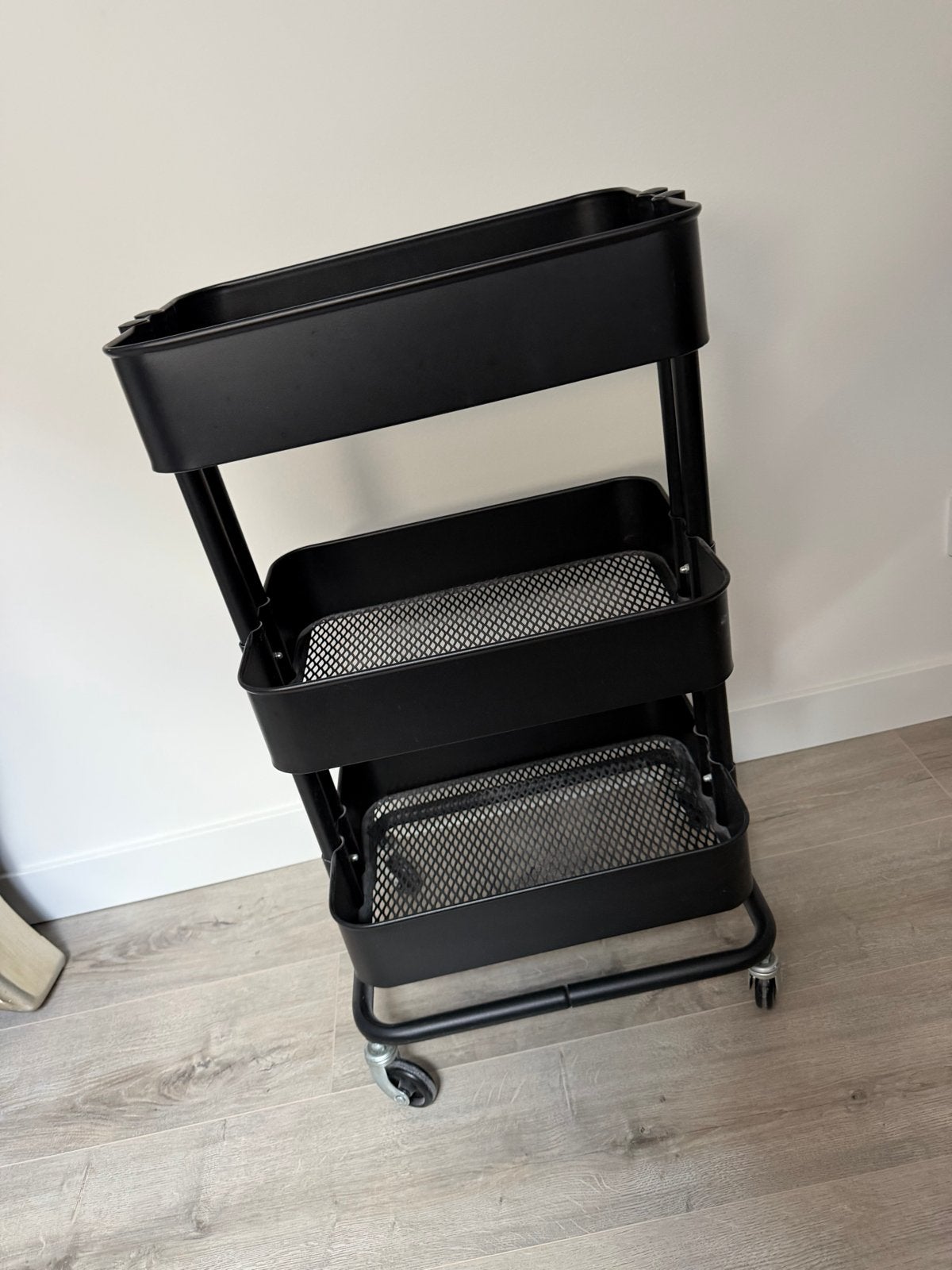 Ikea RÅSKOG roltafel / trolley - Zwart, Huis en Inrichting, Ophalen, Zo goed als nieuw