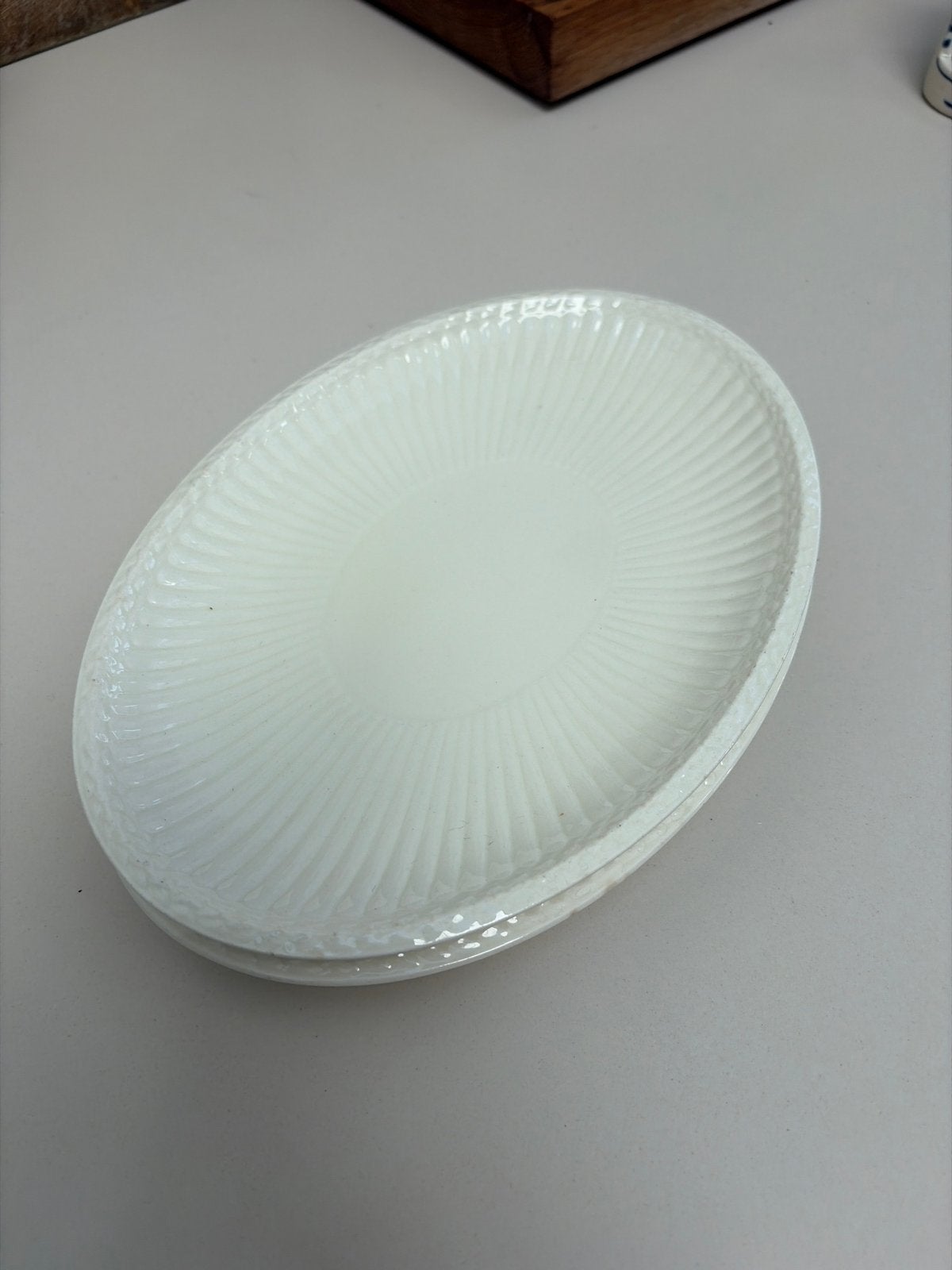 Set van twee Wedgwood Edme zuurschaaltjes, Antiek en Kunst, Antiek | Servies los, Ophalen of Verzenden