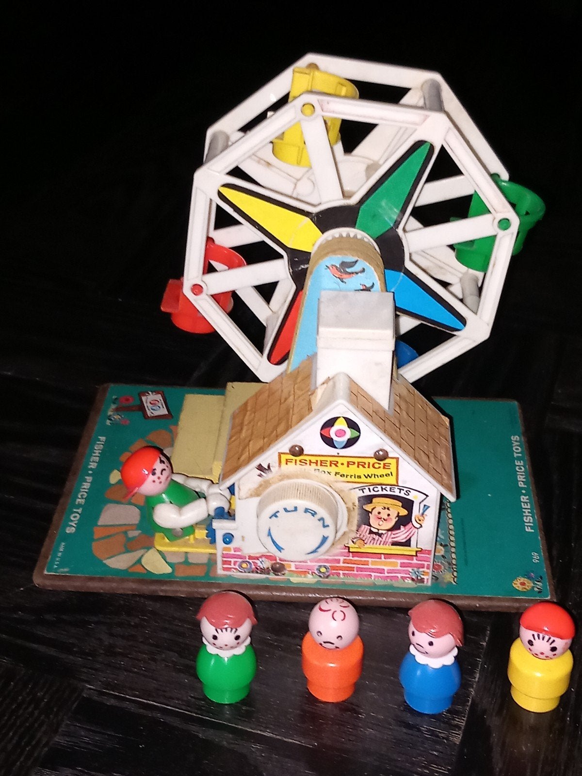 Vintage Fisher-Price Muziekdoos Reuzenrad met Figuren, Ophalen of Verzenden, 636 Girard Avenue, East Aurora, NY 14052, USA, Info@fisher-price.com