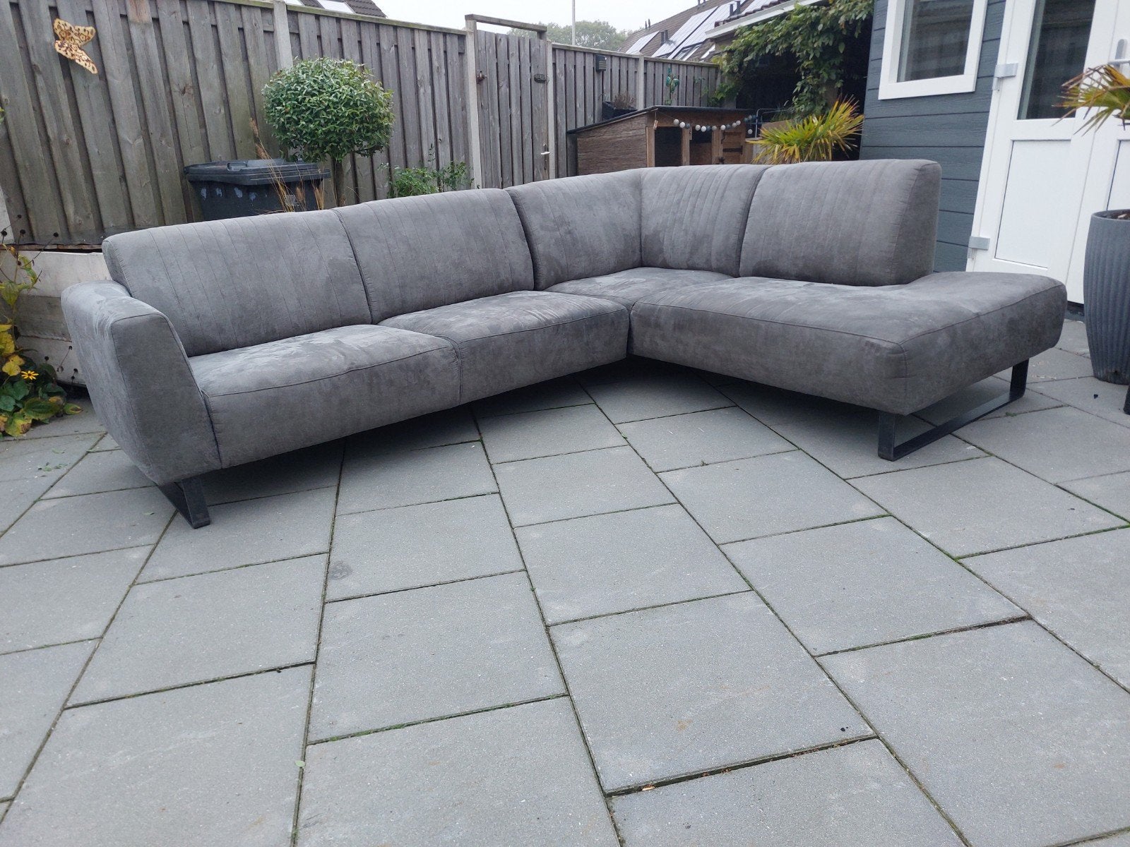 Grijze hoekbank met chaise longue - Gebruikt, Ophalen, Gebruikt, Stof, Modern