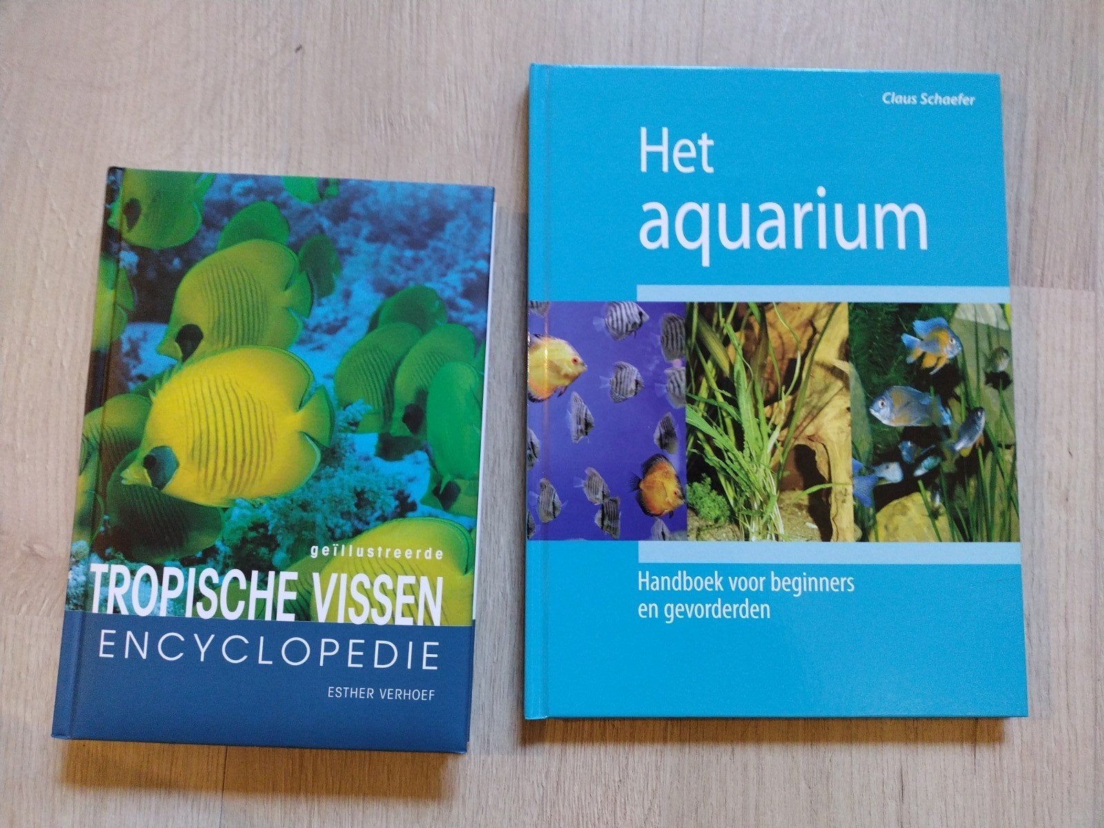 Boeken: tropische vissen en aquarium, Boeken, Dieren en Huisdieren, Ophalen of Verzenden, Zo goed als nieuw, Vissen