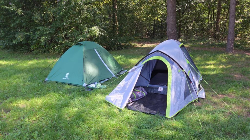 Koopje voor 2 tenten, Ophalen