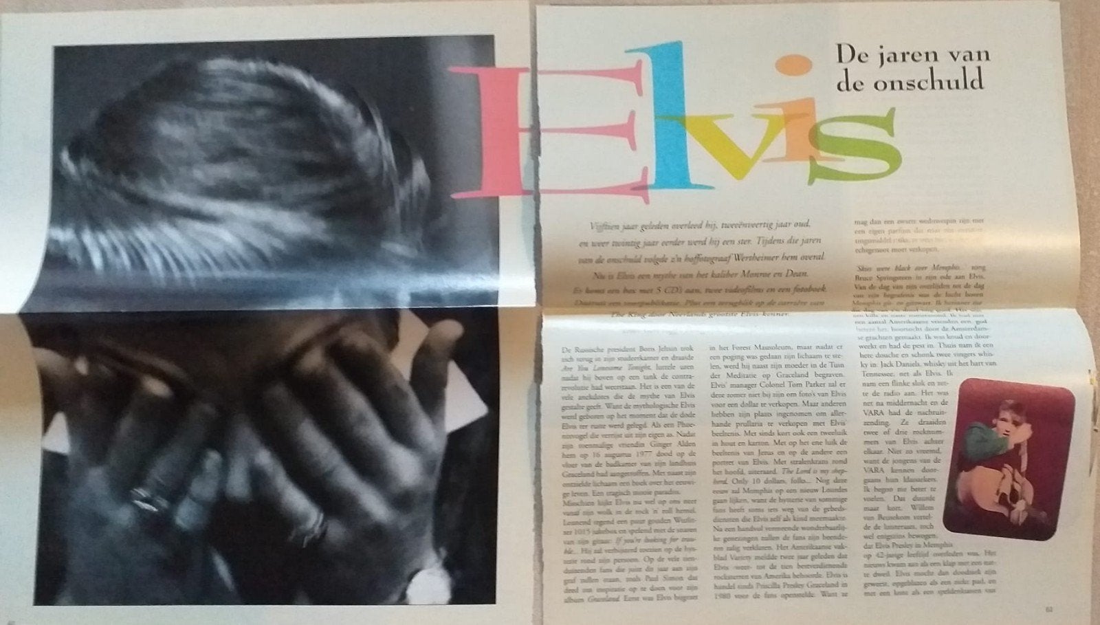Elvis Presley: De jaren van de onschuld - Tijdschriftartikel, Verzamelen, Ophalen of Verzenden, 1960 tot 1980, Tijdschrift