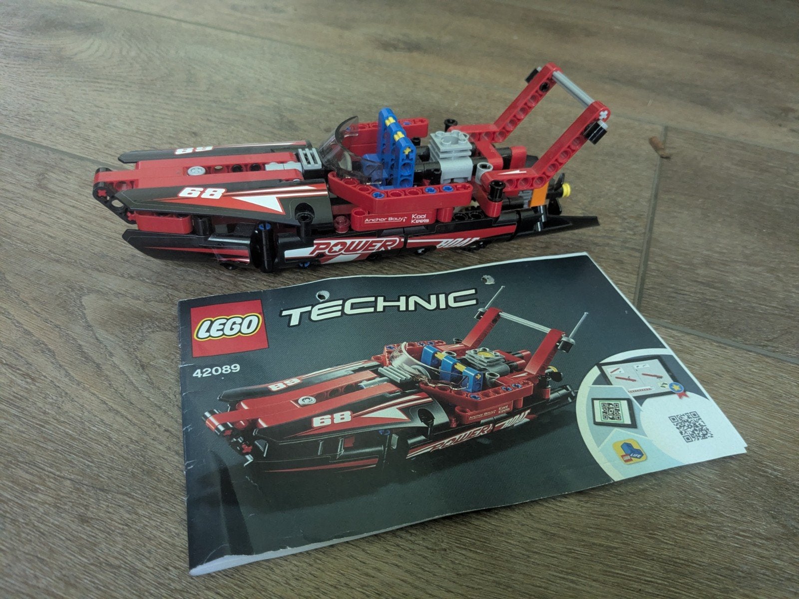 Lego Technic 42089 Powerboat, Ophalen of Verzenden, Zo goed als nieuw