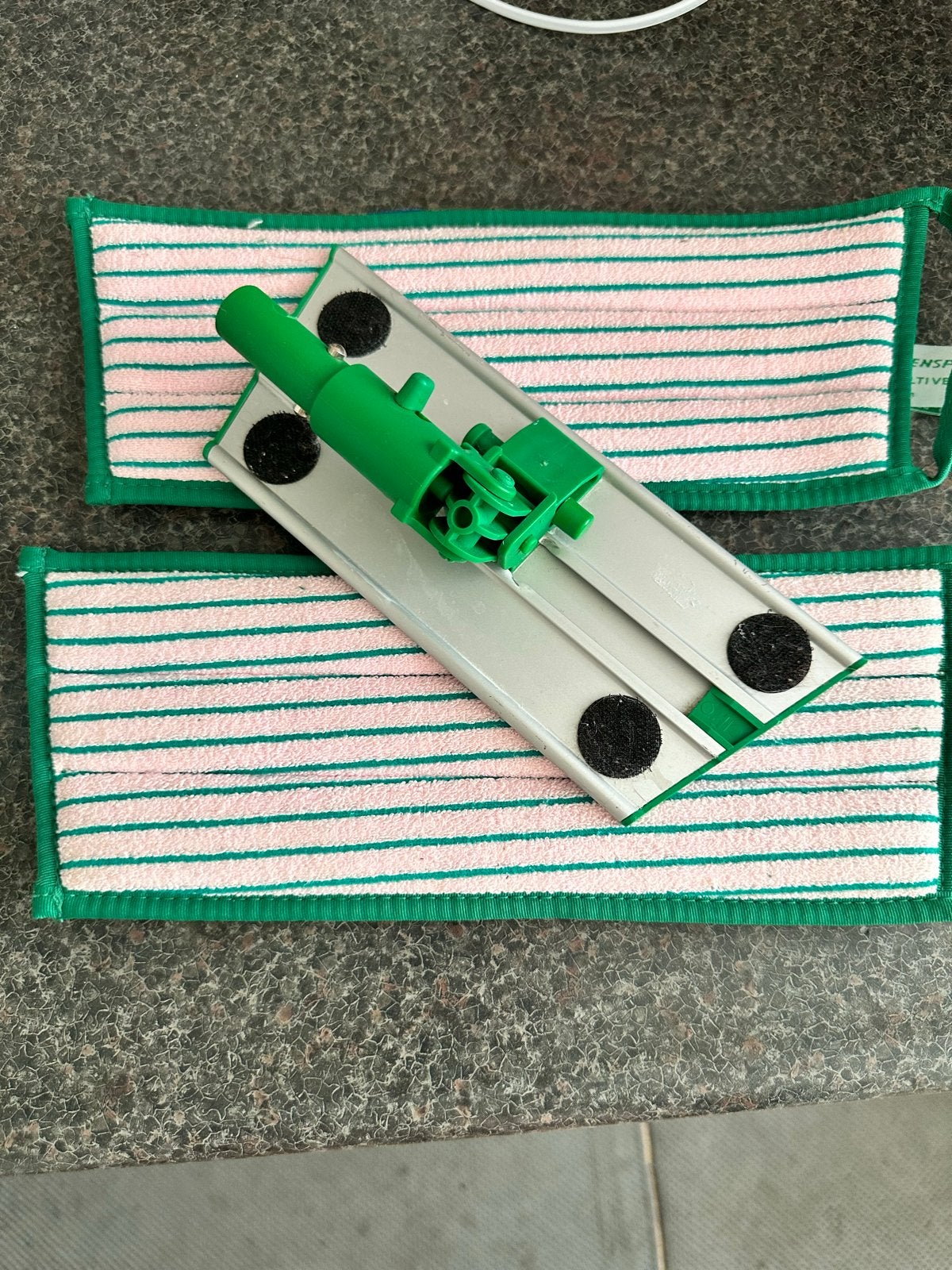 Greenspeed Multi Velcro Mop met 2 Dweilen - 30cm, Huis en Inrichting, Ophalen of Verzenden, Mop of Dweil