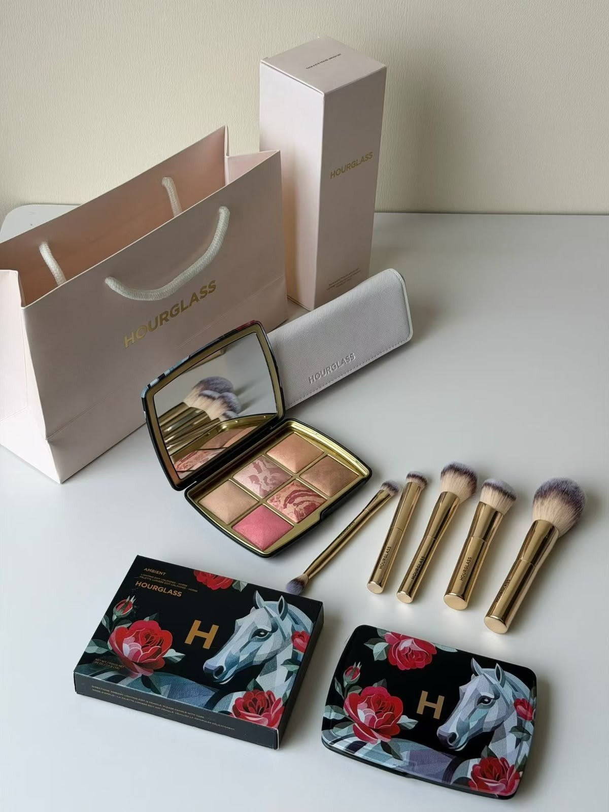 Nieuwe Hourglass Ambient Lighting Edit Unlocked set, Ophalen of Verzenden, Nieuw, Gehele gezicht