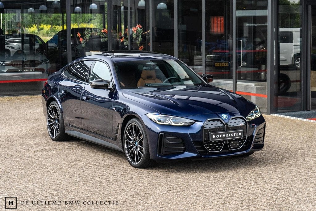 BMW i4 M50 | M-Stoelen | Laser | Dak | 20 inch, Adaptive Cruise Control, 520 km, Blauw, Leder
