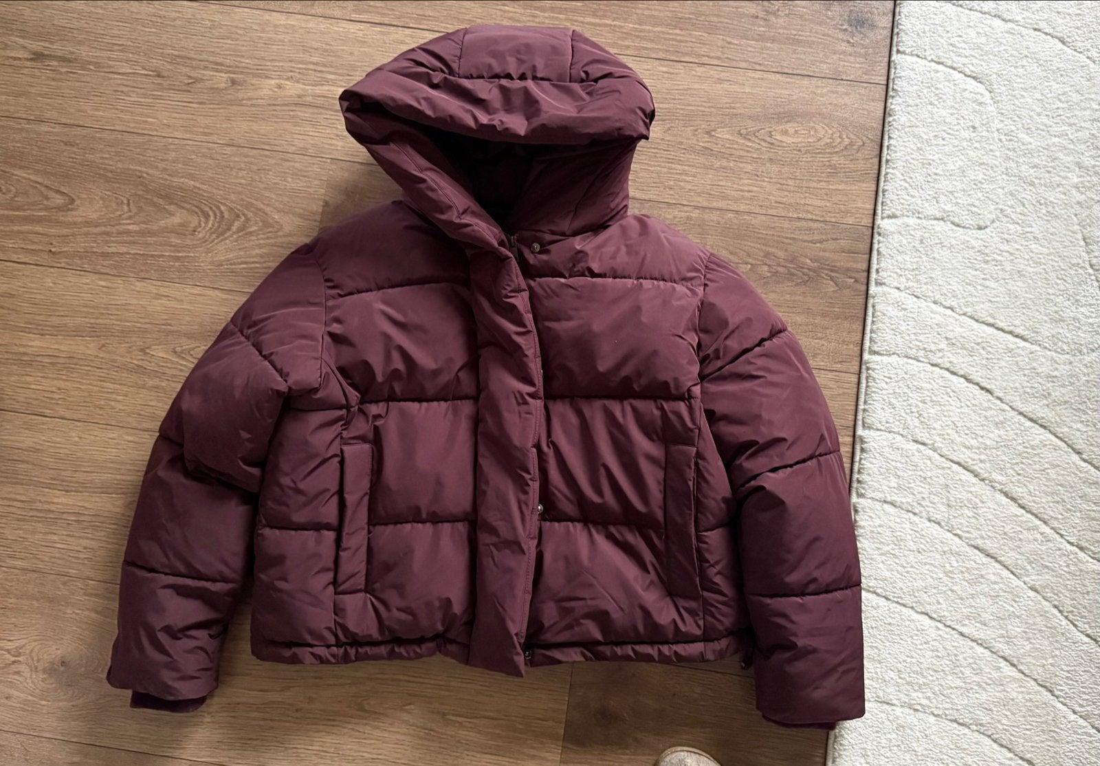 Zara Puffer Jas - Burgundy / Plum - Maat L NIEUW, Ophalen of Verzenden, Nieuw, Maat 42/44 (L), Overige kleuren
