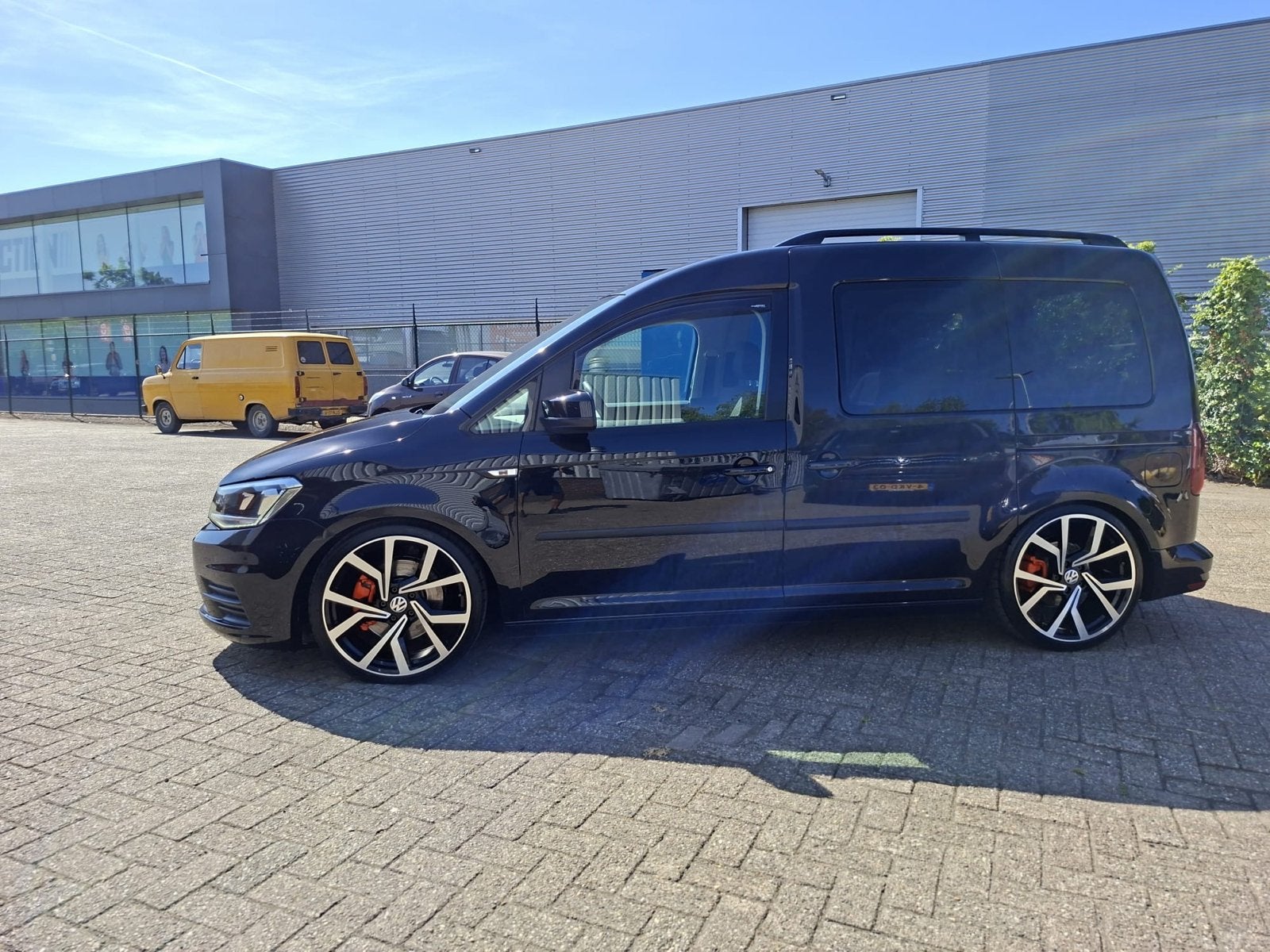 Volkswagen Caddy 1.4 TSI 92KW 2017 Zwart, Auto's, Voorwielaandrijving, 125 pk, 1287 kg, 4 cilinders