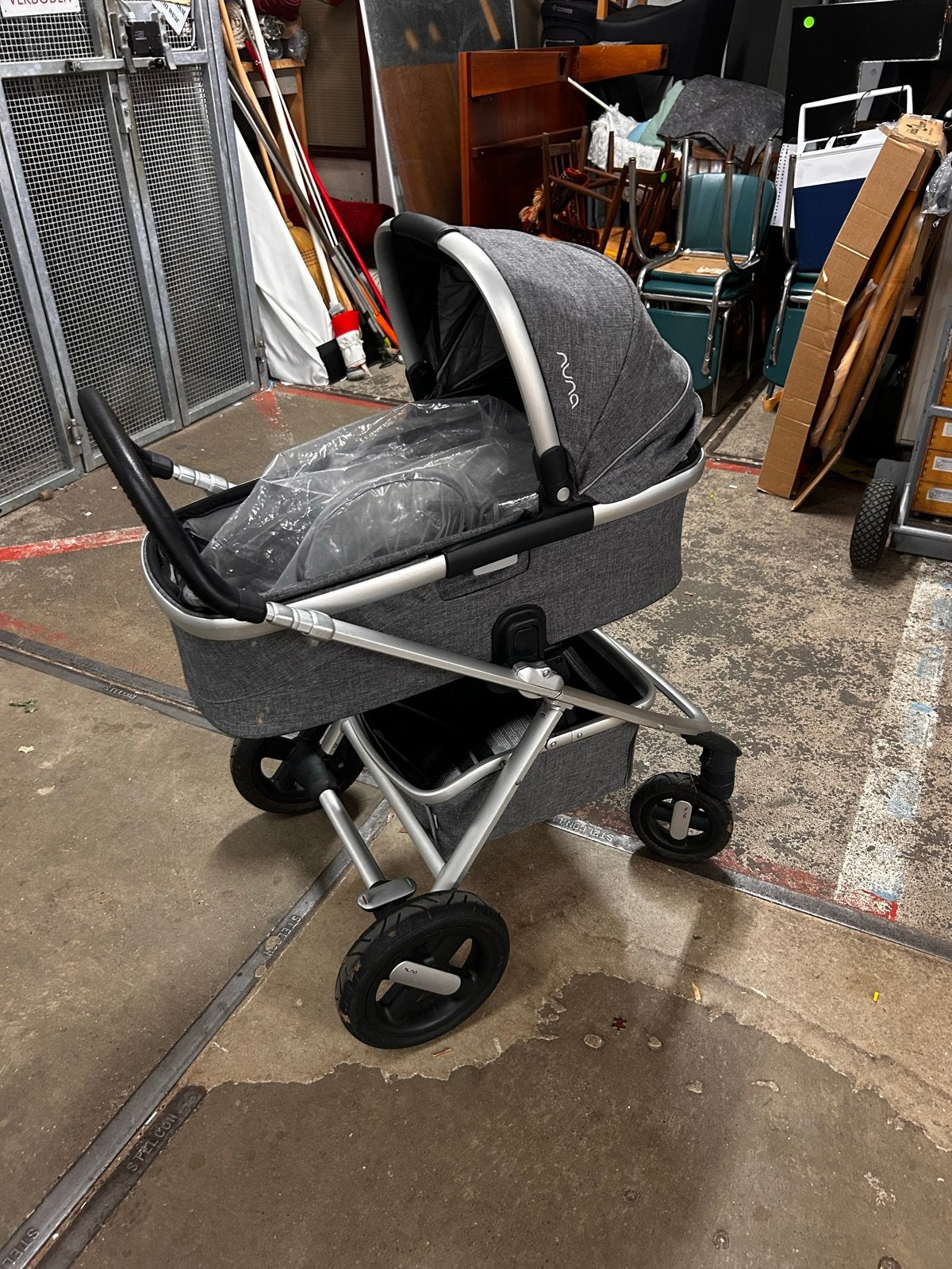 Nuna Ivvi Savi kinderwagen, zo goed als nieuw, compleet, Zo goed als nieuw, Nuna, Combiwagen, Nb