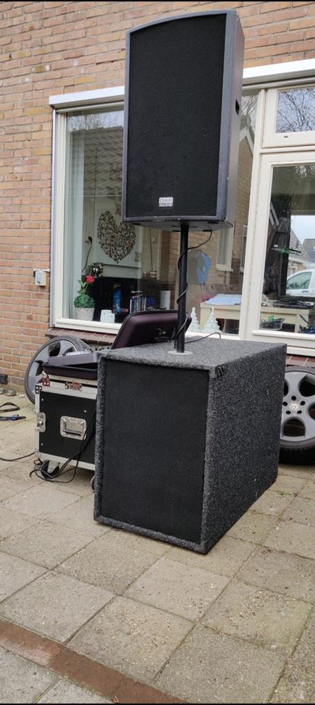 2x 15 inch Hoorngeladen PA Subwoofer, Gebruikt, Subwoofer, 120 watt of meer, Ophalen