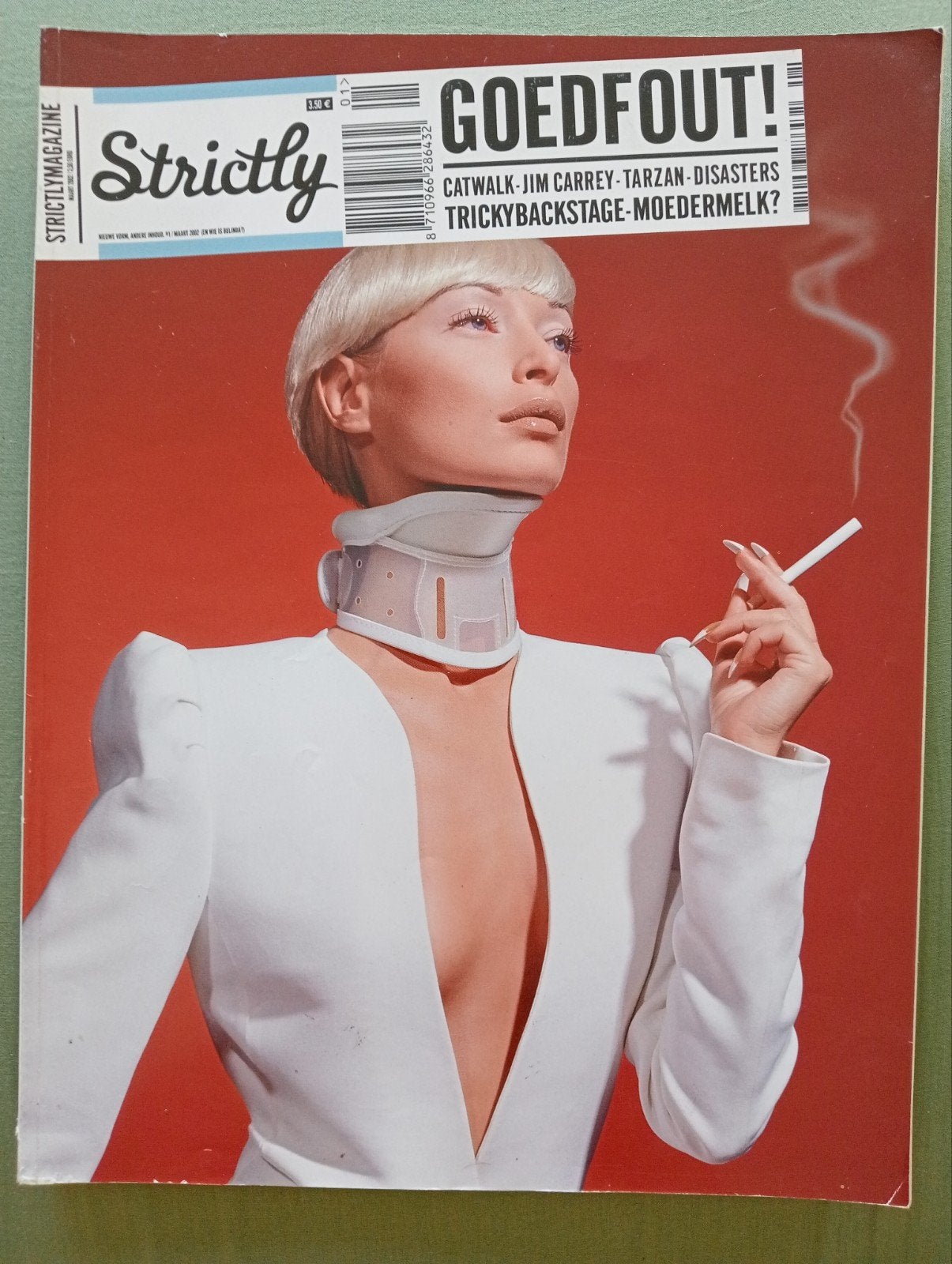 Strictly Magazine - Goedfout! Jim Carrey Belinda Fashion, Boeken, Tijdschriften en Kranten, Ophalen of Verzenden, Gelezen, Glossy