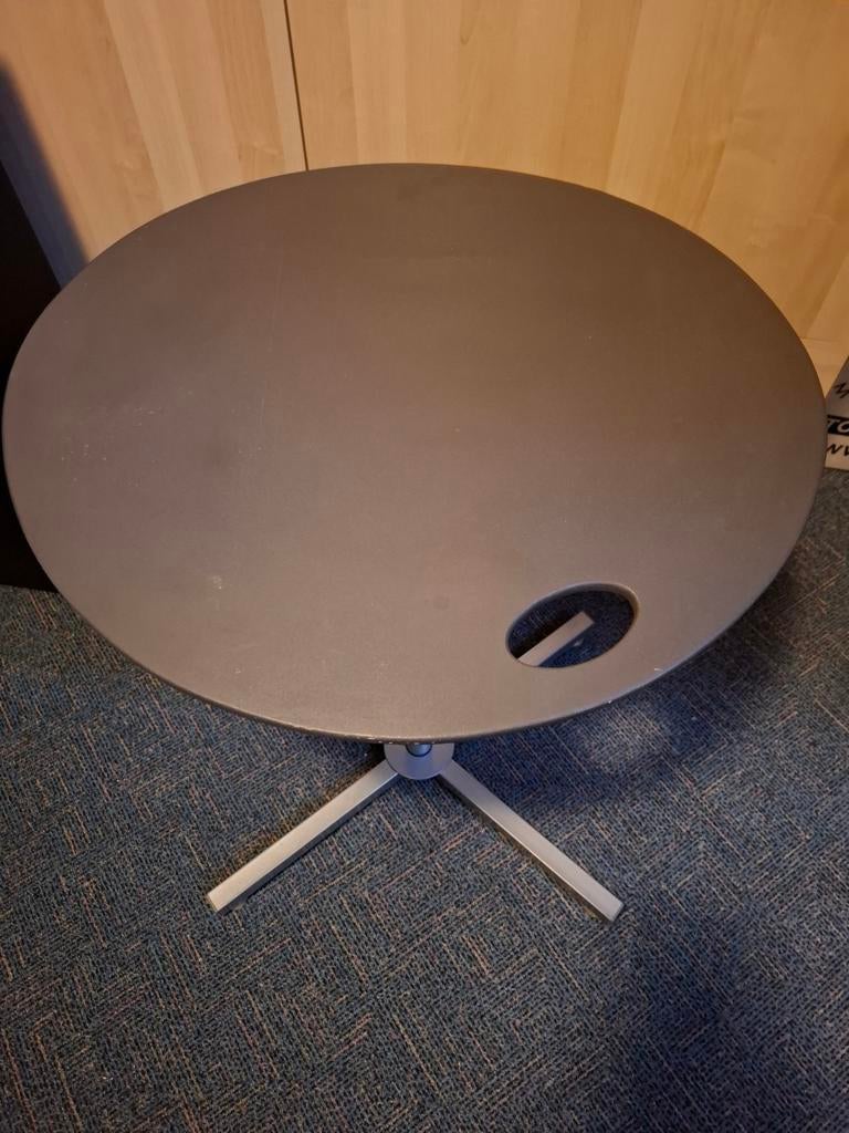 Laptop tafeltje, Ophalen
