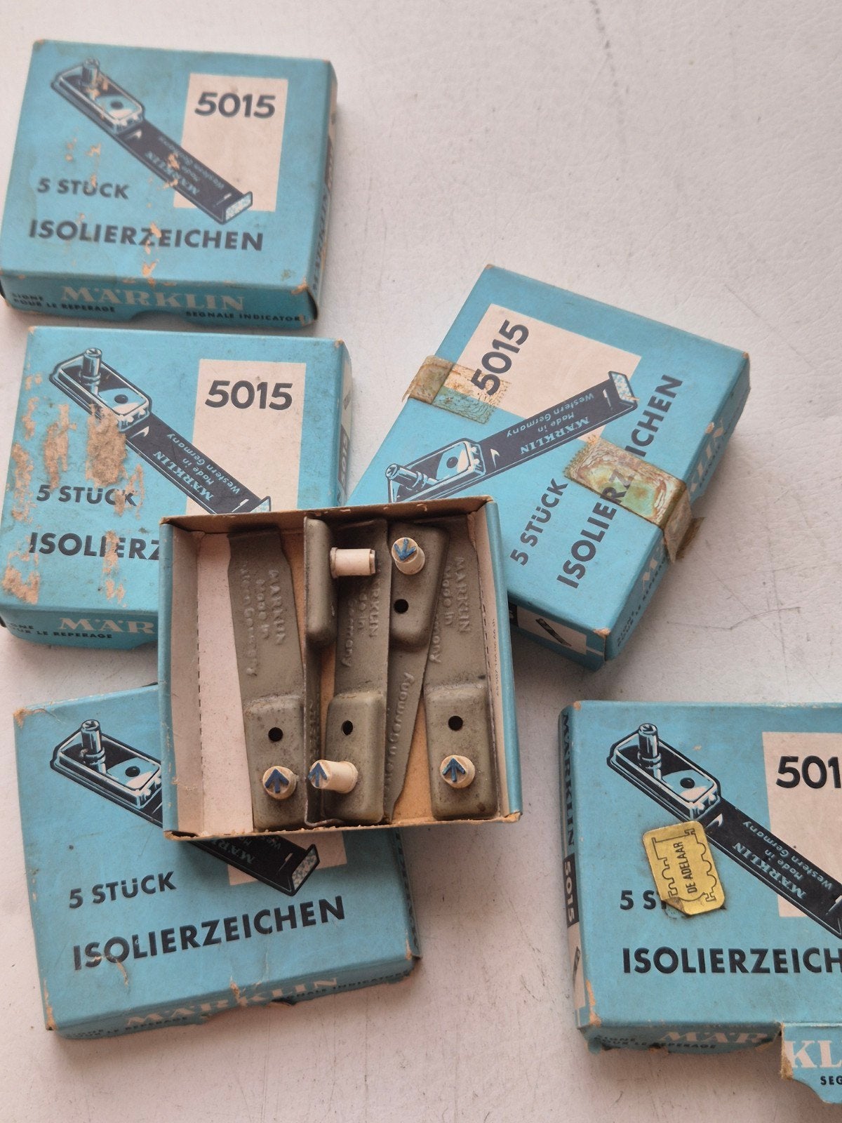 Märklin Spoorwegaccessoires: Signalen, Relais, Isolatie, Ophalen of Verzenden