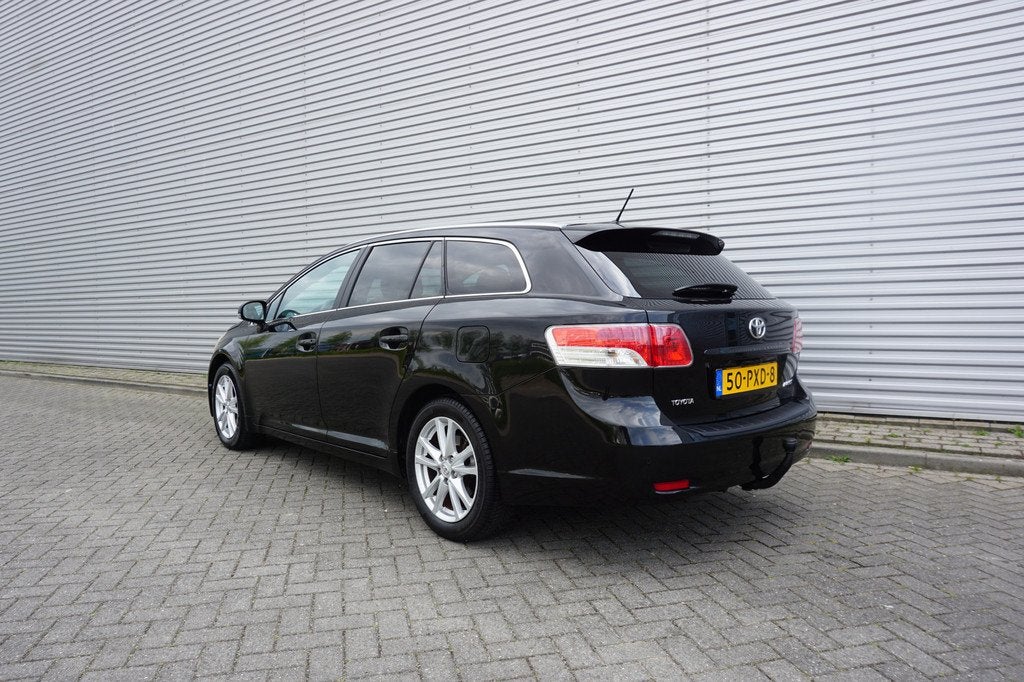 Toyota Avensis wagon 2.0 VVTi Business AUTOMAAT - Climate /, Auto's, Toyota, Euro 5, Stof, 4 cilinders, Zwart