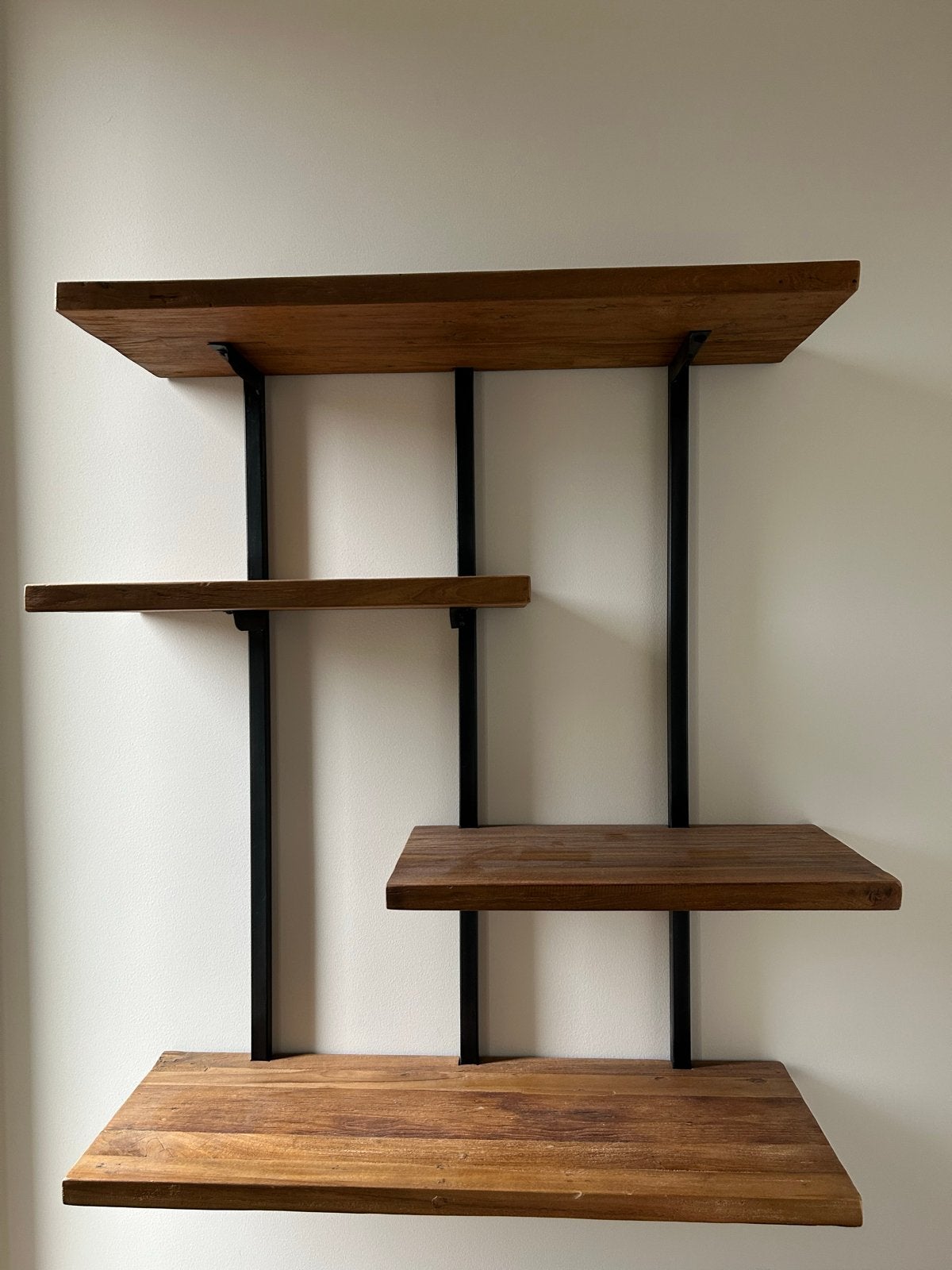 Houten wandplank met metalen frame, Ophalen, Zo goed als nieuw