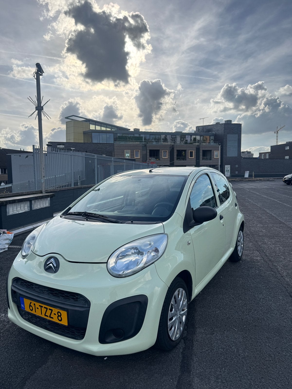 Citroën C1 1.0 | 2012 | 209.273 km | CarPlay & Android Auto, Ophalen