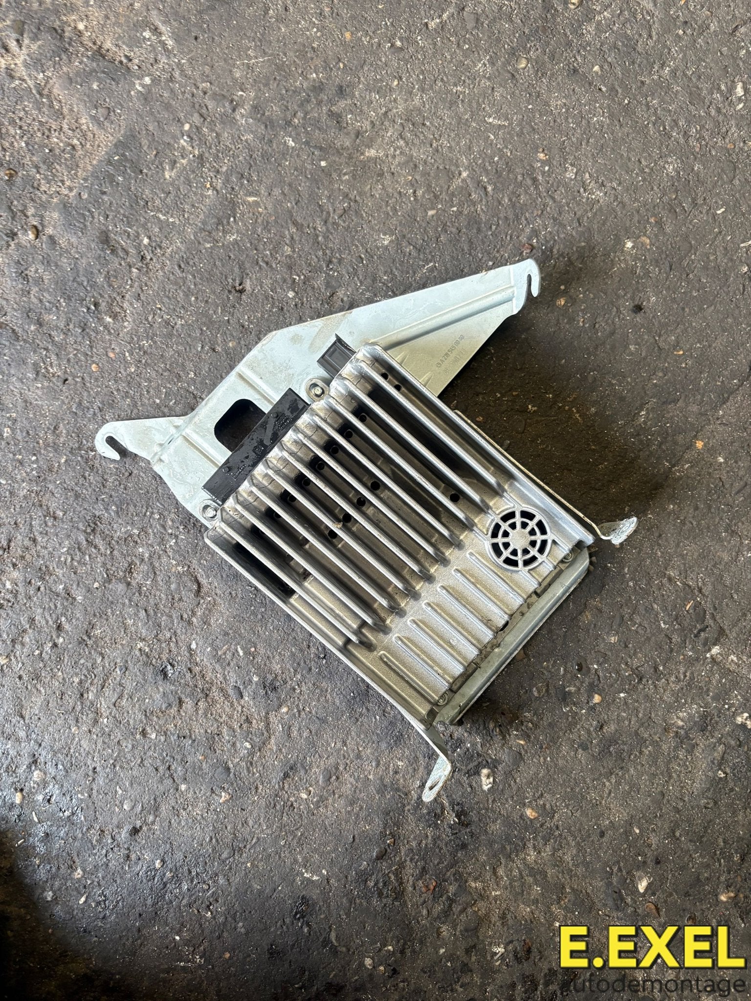 Radio Versterker Mercedes CLS AMG (C218) 63 AMG A2129007108, Gebruikt, -, -, Ophalen of Verzenden