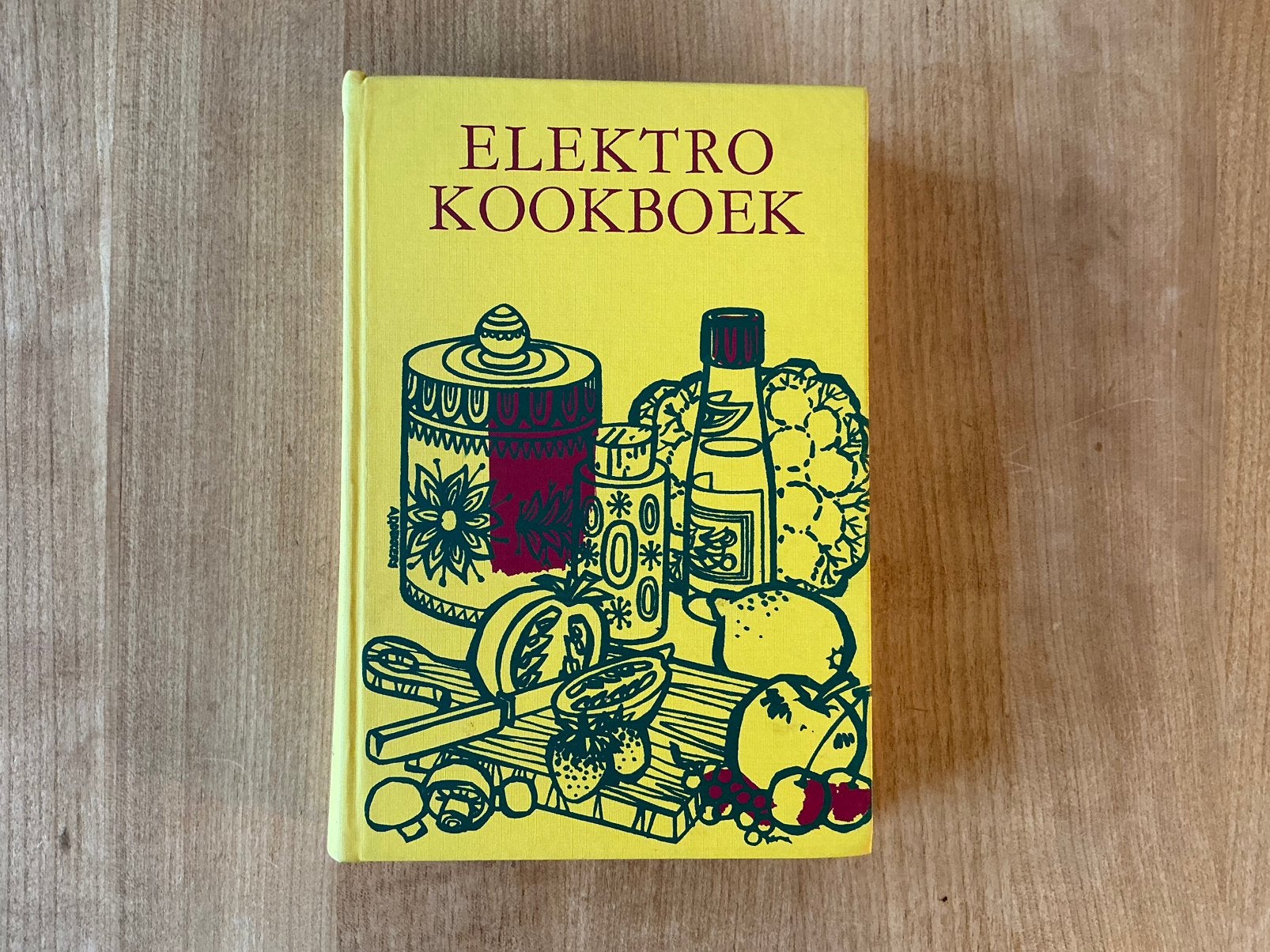 Oud kookboek - Elektro kookboek - KEMA, Ophalen of Verzenden, Zo goed als nieuw