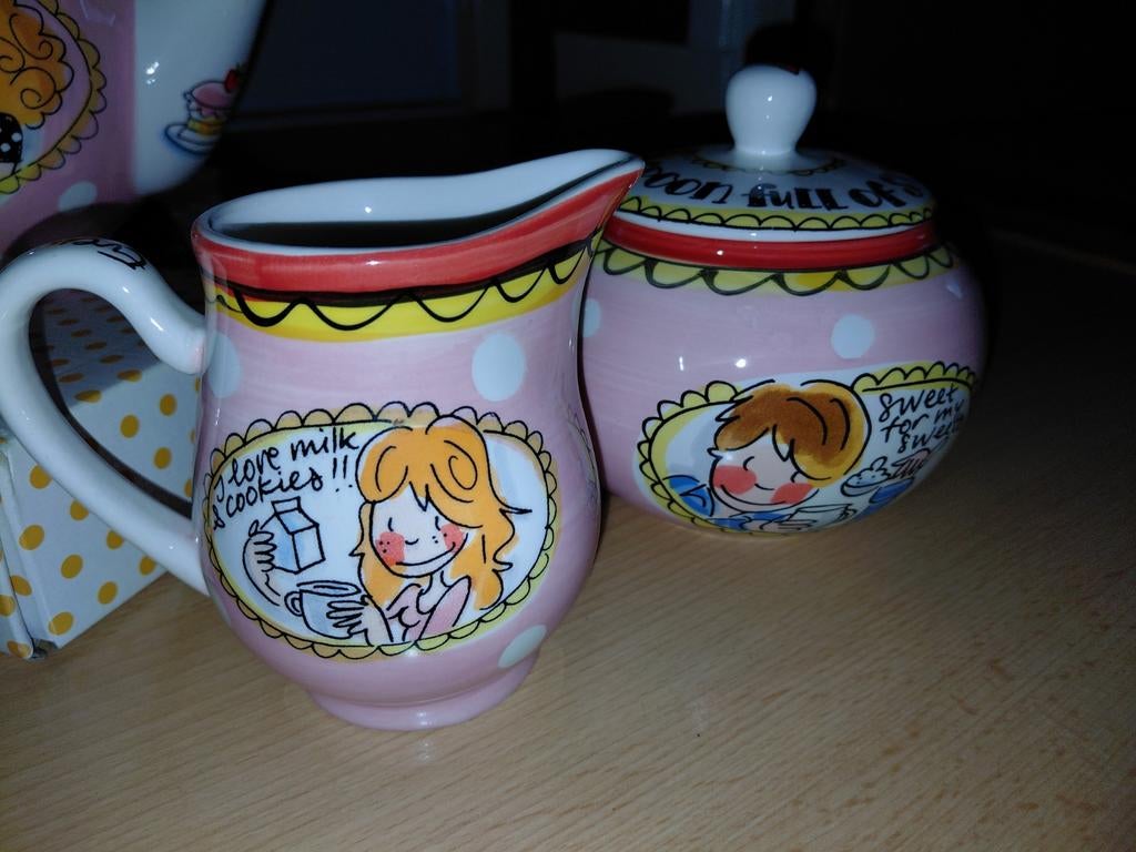 Melk en suikerpot Blond Amsterdam Even bijkletsen, Huis en Inrichting, Keuken | Servies, Ophalen, Aardewerk, Blond Amsterdam, Overige typen