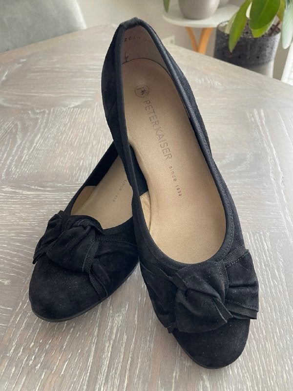 Peter Kaiser zwarte suede ballerinas met strik maat 36, Peter Kaiser, Zwart, Zo goed als nieuw, Ballerina's