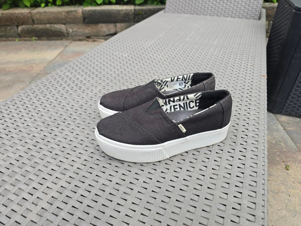 Toms stoere zwarte canvas espadrilles zgan maat 38, Ophalen of Verzenden, Zo goed als nieuw, Toms, Instappers